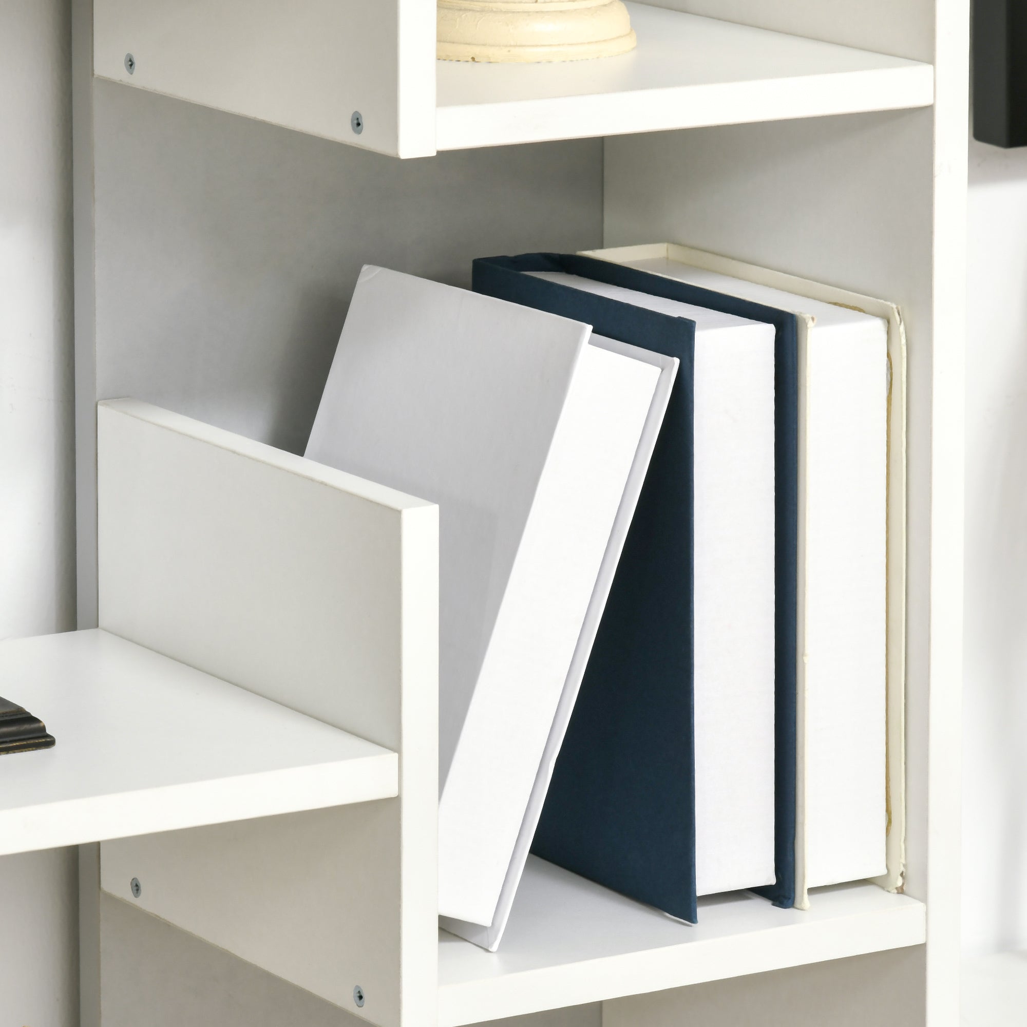 HOMCOM Modern Book Shelf with 11 Open Shelves, 6-Tier Bookcase, Freestanding Shelving Unit for Home Office and Study, White - North Peak Garden Furniture