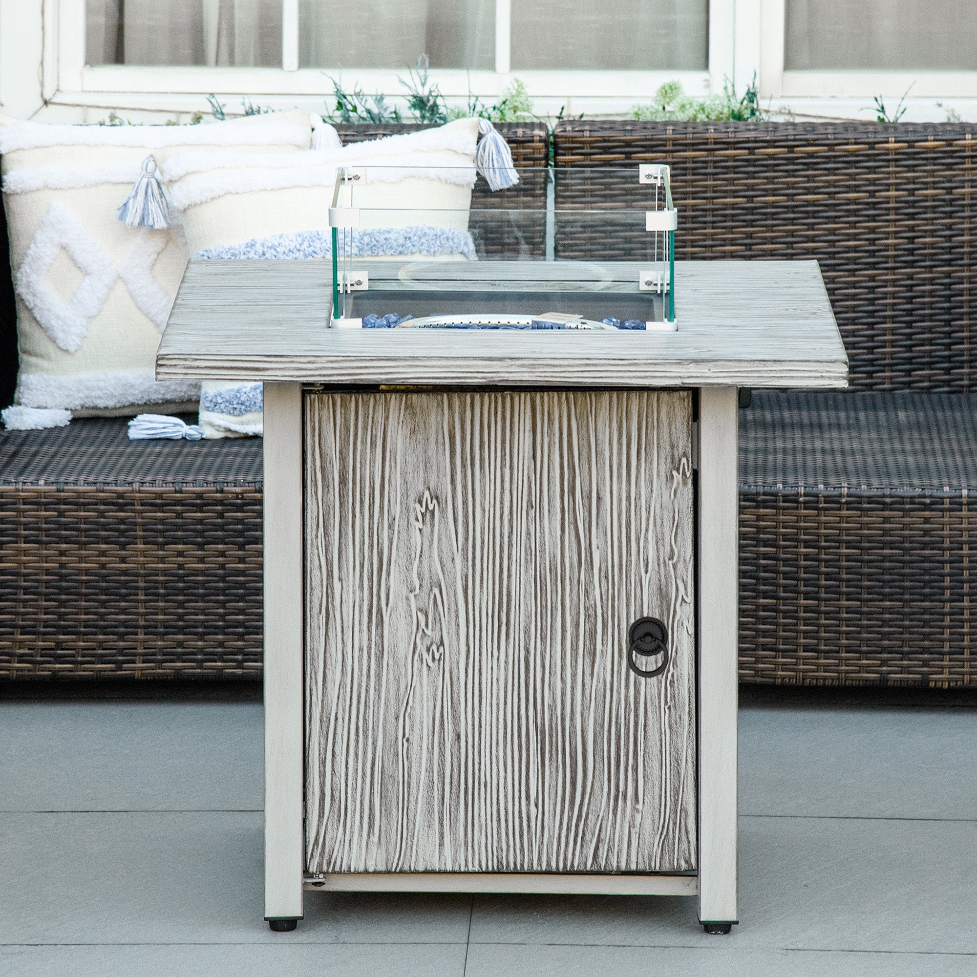 Outsunny 71cm 50,000 BTU Gas Fire Pit Table with Cover and Glass Screen - Grey