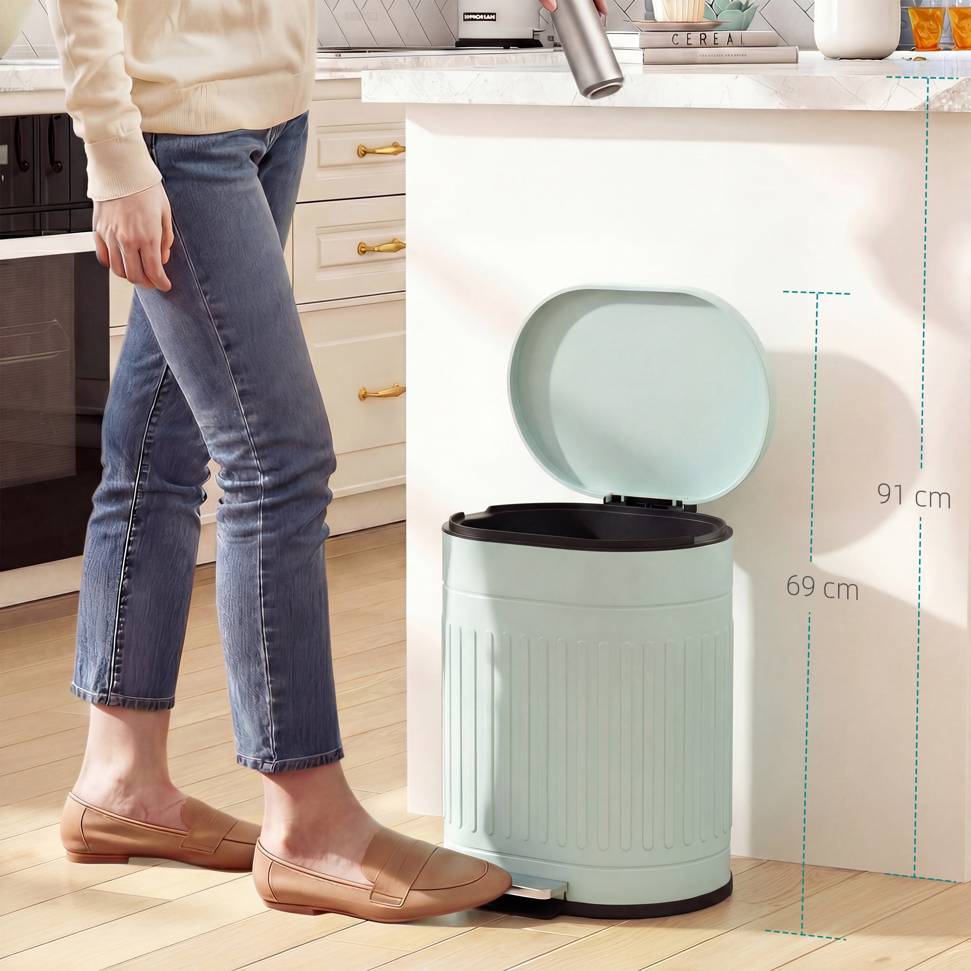 HOMCOM 20 Litre Pedal Bin, Fingerprint Proof Kitchen Bin with Soft-close Lid, Metal Rubbish Bin with Foot Pedal and Removable Inner Bucket, Light Green