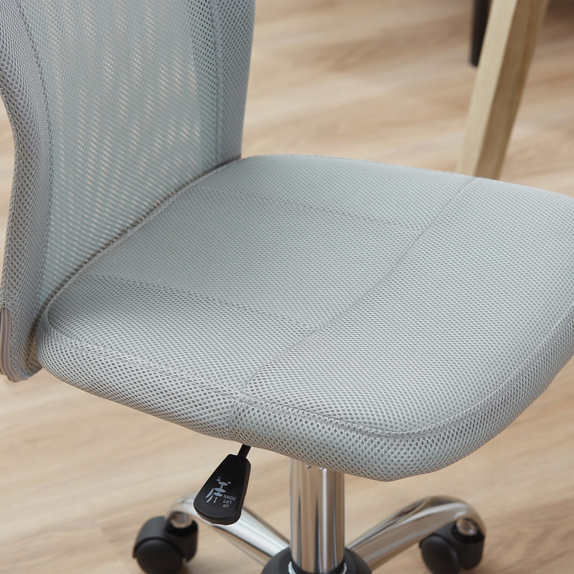 Vinsetto Office Chair, Armless Desk Chair, Adjustable Computer Swivel Chair with Rolling Wheels and Mesh Back for Home Work Study, Grey - North Peak Garden Furniture