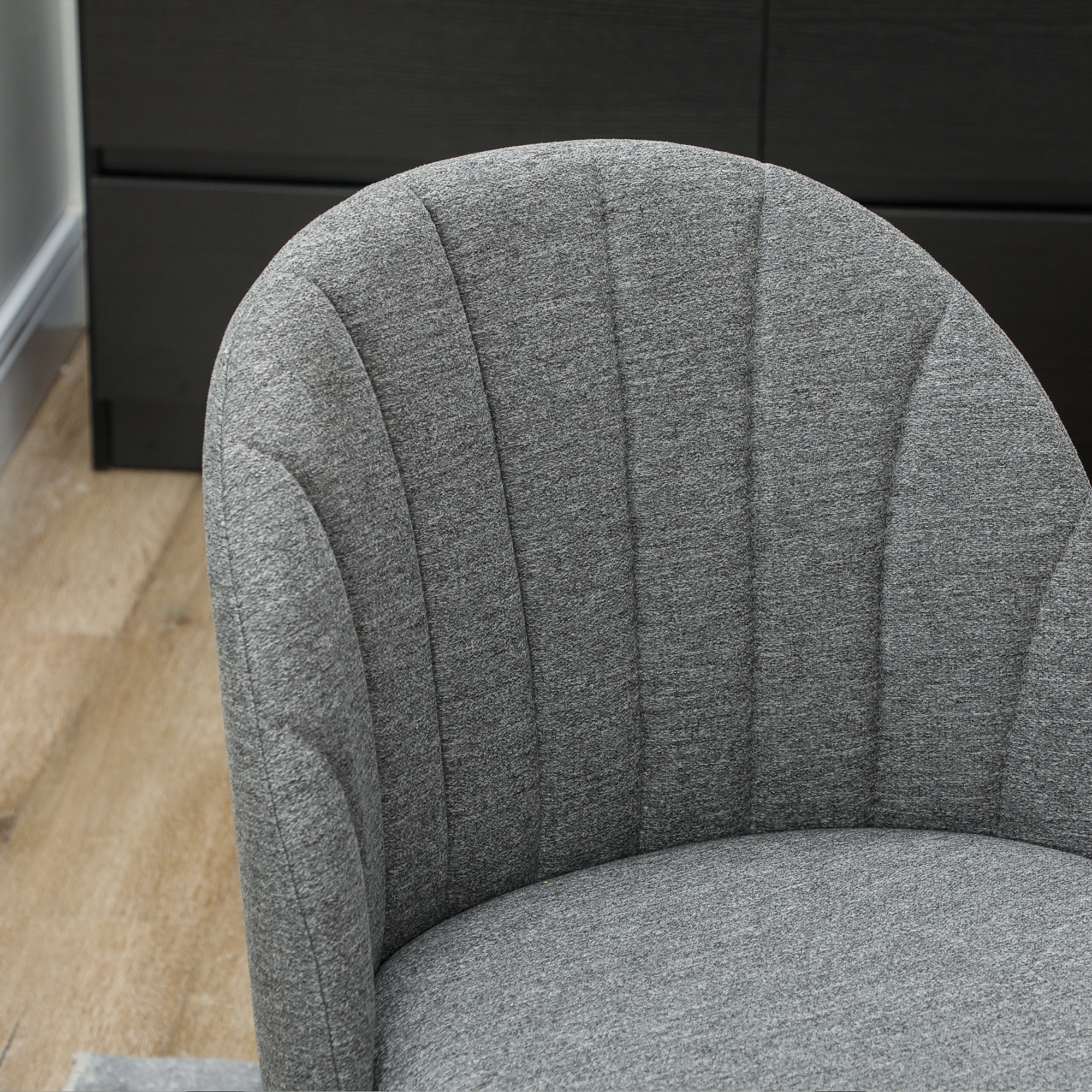 HOMCOM Velvet Dining Chairs Set of 2, Modern Upholstered Kitchen Chairs with Metal Legs, Shell Backrest and Padded Seat for Dining Room, Bedroom, Living Room, Vanity, Grey - North Peak Garden Furniture