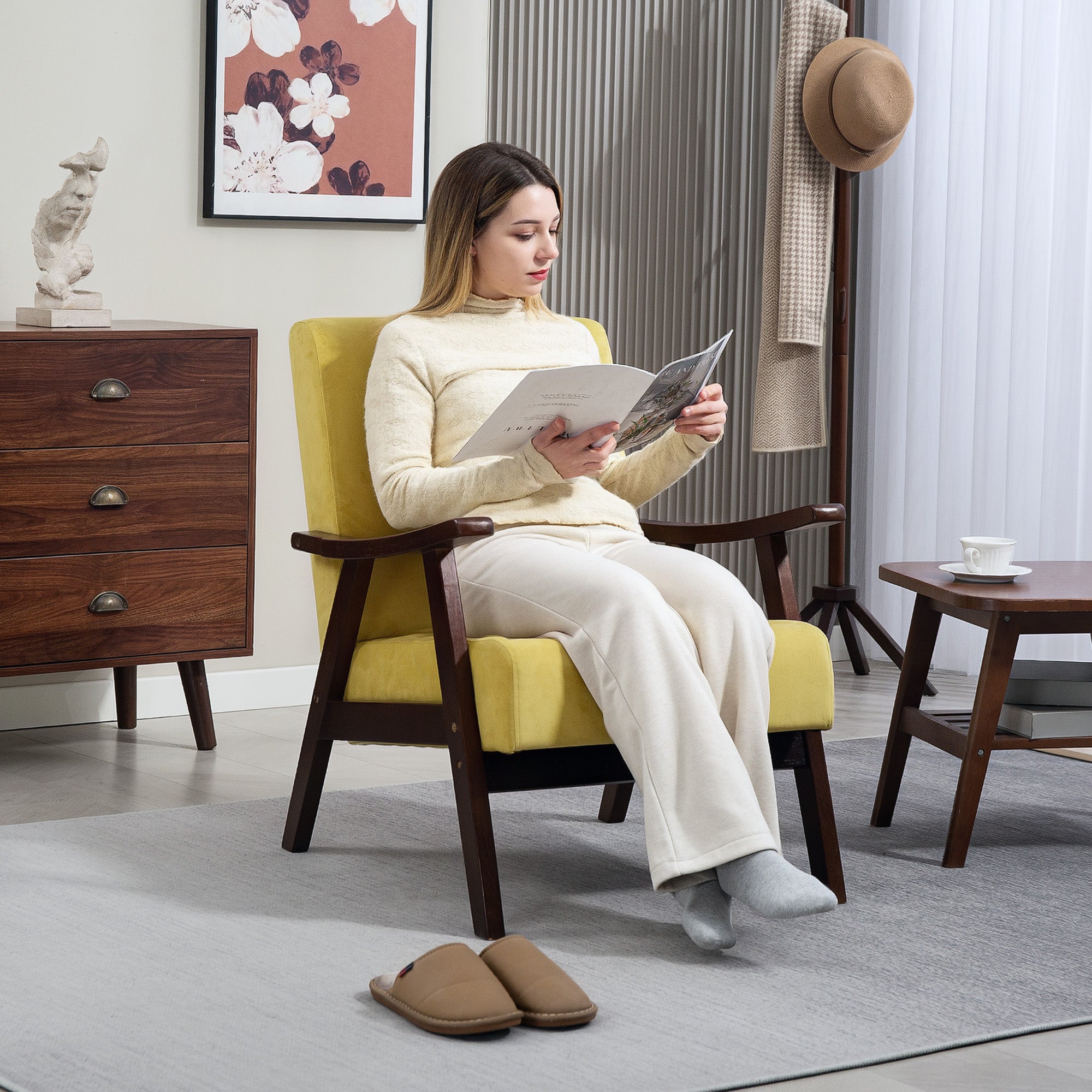 HOMCOM Nordic Accent Chair, Upholstered Velvet Armchair with Solid Wood Frame and Soft Thick Padded for Living Room, Bedroom, Champagne - North Peak Garden Furniture