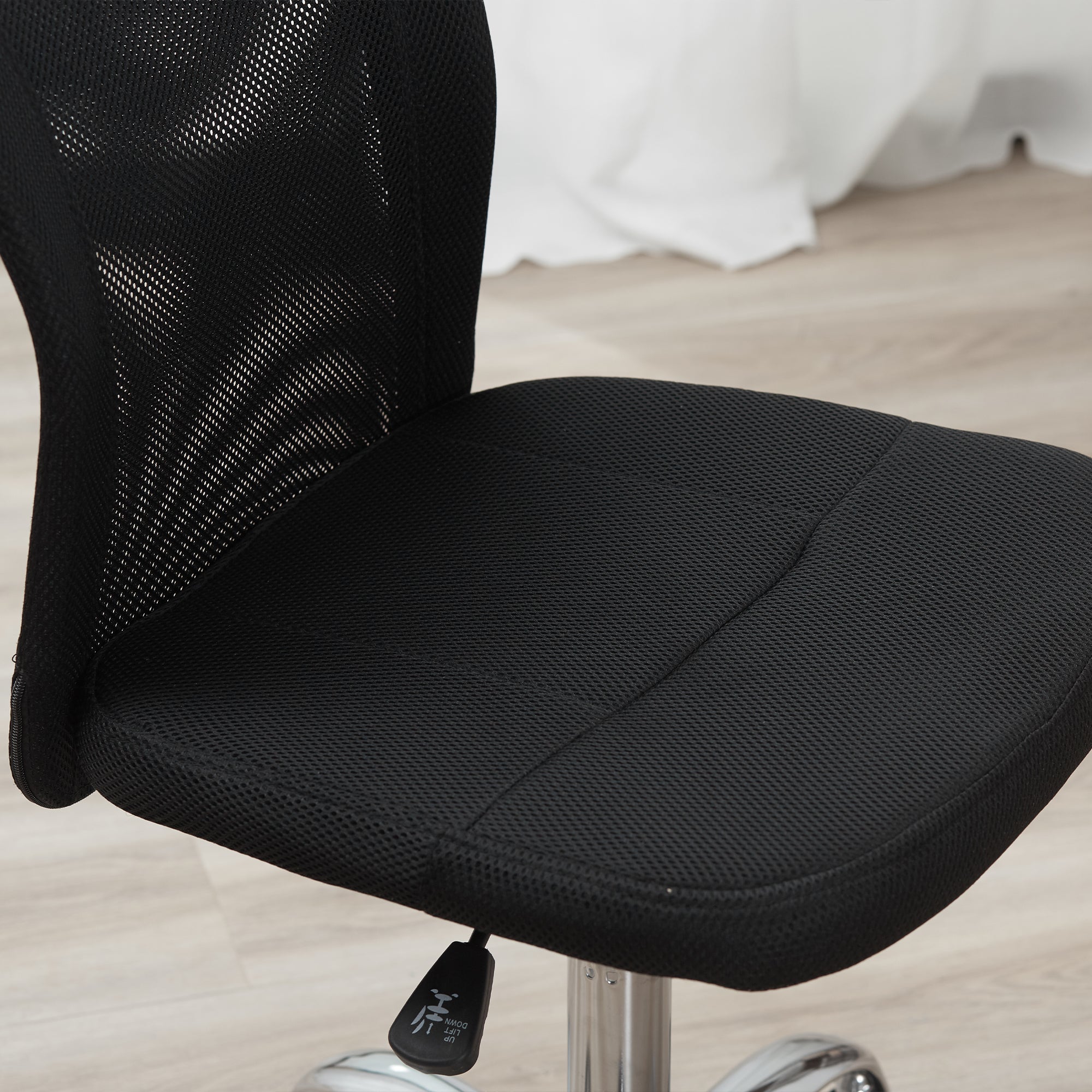 Vinsetto Office Chair, Armless Desk Chair, Adjustable Computer Swivel Chair with Rolling Wheels and Mesh Back for Home Work Study, Black - North Peak Garden Furniture