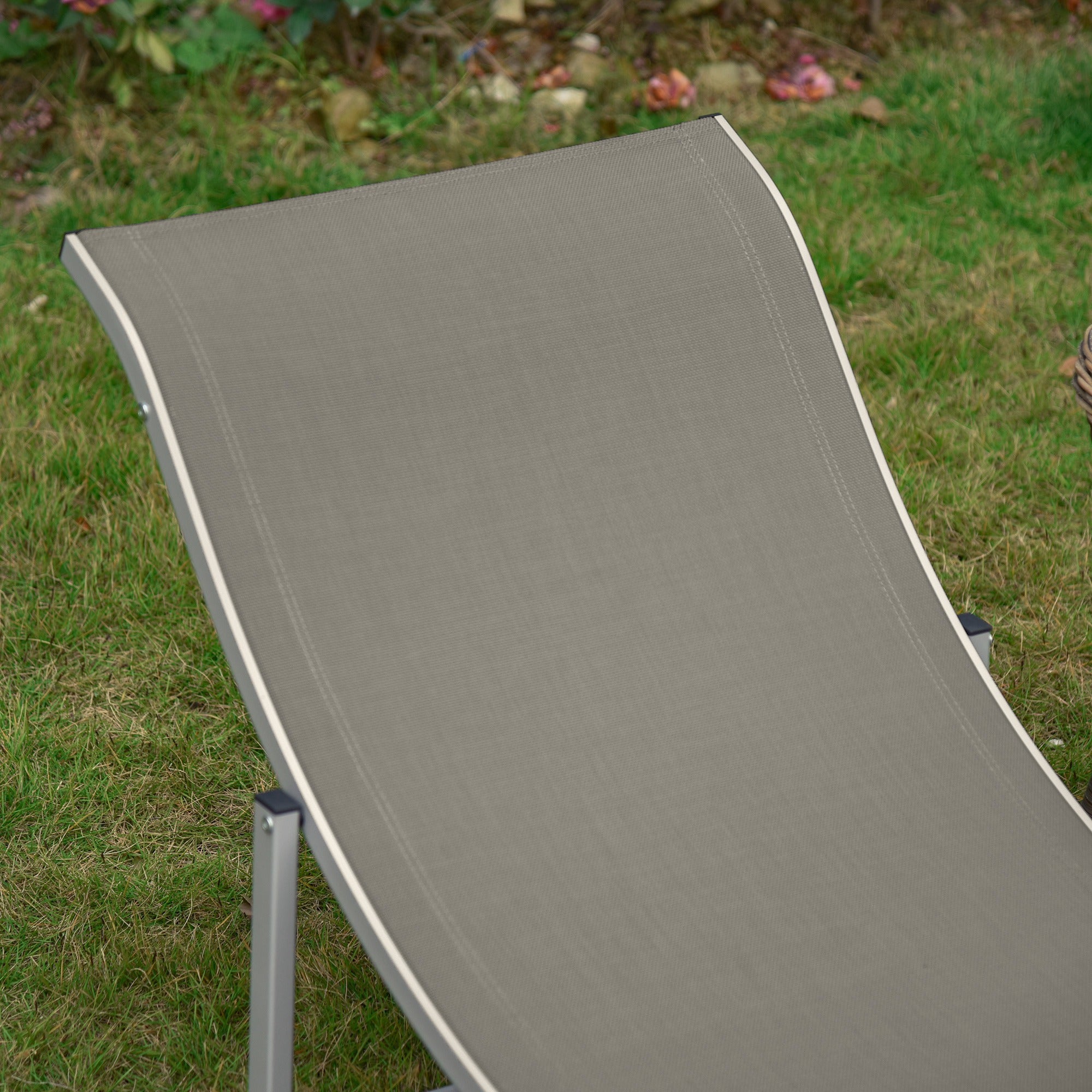 Outsunny Set of 2 S-shaped Foldable Lounge Chair Sun Lounger Reclining Outdoor Chair for Patio Beach Garden, Light Grey - North Peak Garden Furniture