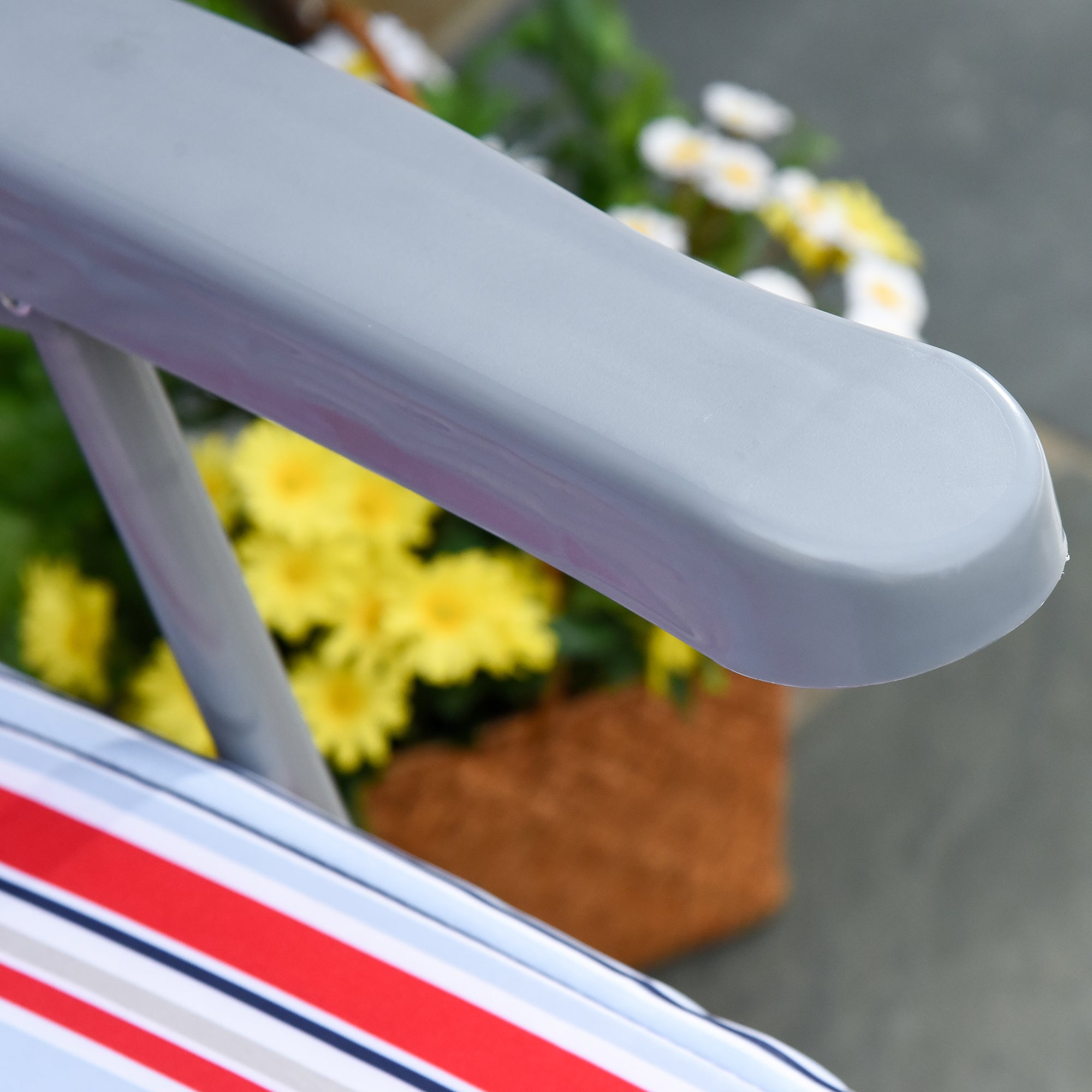 Outsunny Set of 2 Garden Sun Lounger Outdoor Reclining Seat Cushioned Seat Foldable Adjustable Recliner Red and White - North Peak Garden Furniture