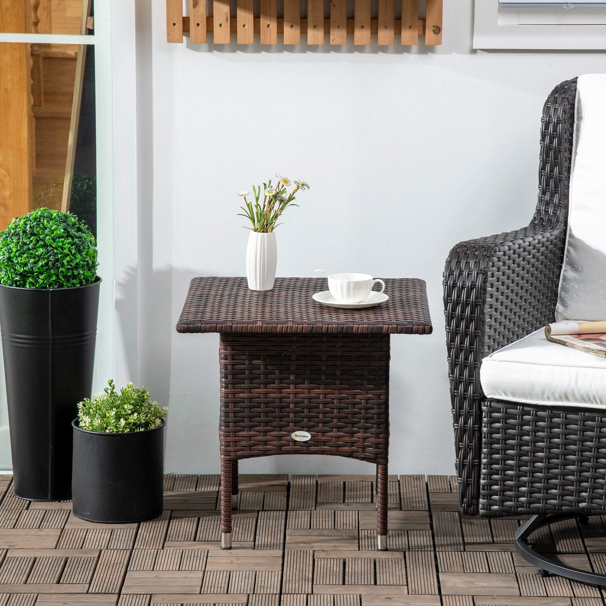 Outsunny Outdoor Rattan Side Table Coffee Table with Plastic Board, Full Woven Table Top for Patio, Garden, Balcony, Mixed Brown - North Peak Garden Furniture