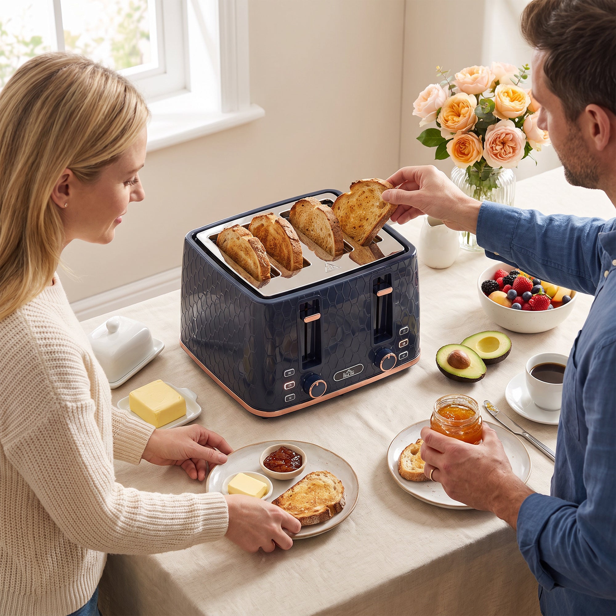 HOMCOM Toaster 4 slice, Toaster with 7 Browning Levels, High Lift, Reheat/Defrost/Cancel, Self-centring Function, Dark Blue