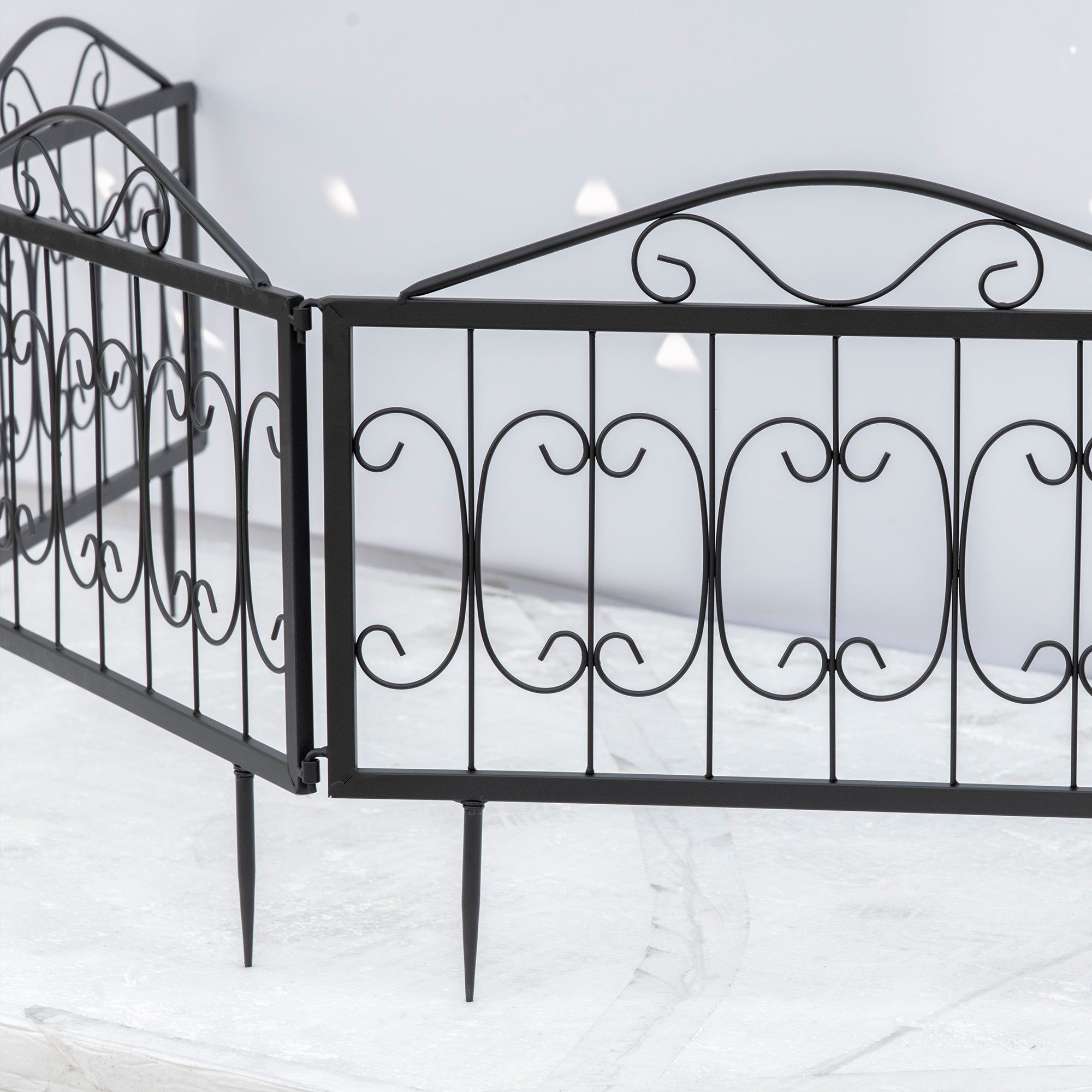 Outsunny Decorative Garden Fencing, 4PCs Outdoor Picket Fence Panels, Rustproof Metal Wire Landscape Flower Bed Border Edging Animal Barrier, Black - North Peak Garden Furniture