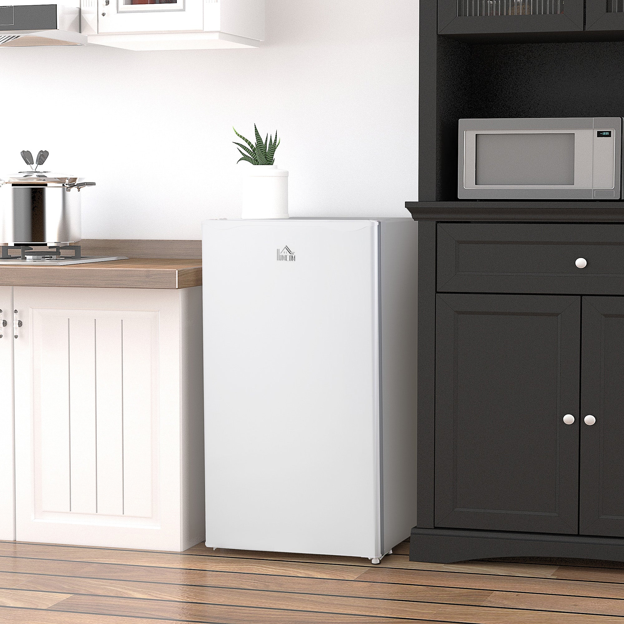 HOMCOM 91 Litre Freestanding Under Counter Fridge Freezer with Chiller Box, Reversible Door, Adjustable Thermostat, 47.5cm Wide, Noise Level: Decibels 40, White - North Peak Garden Furniture