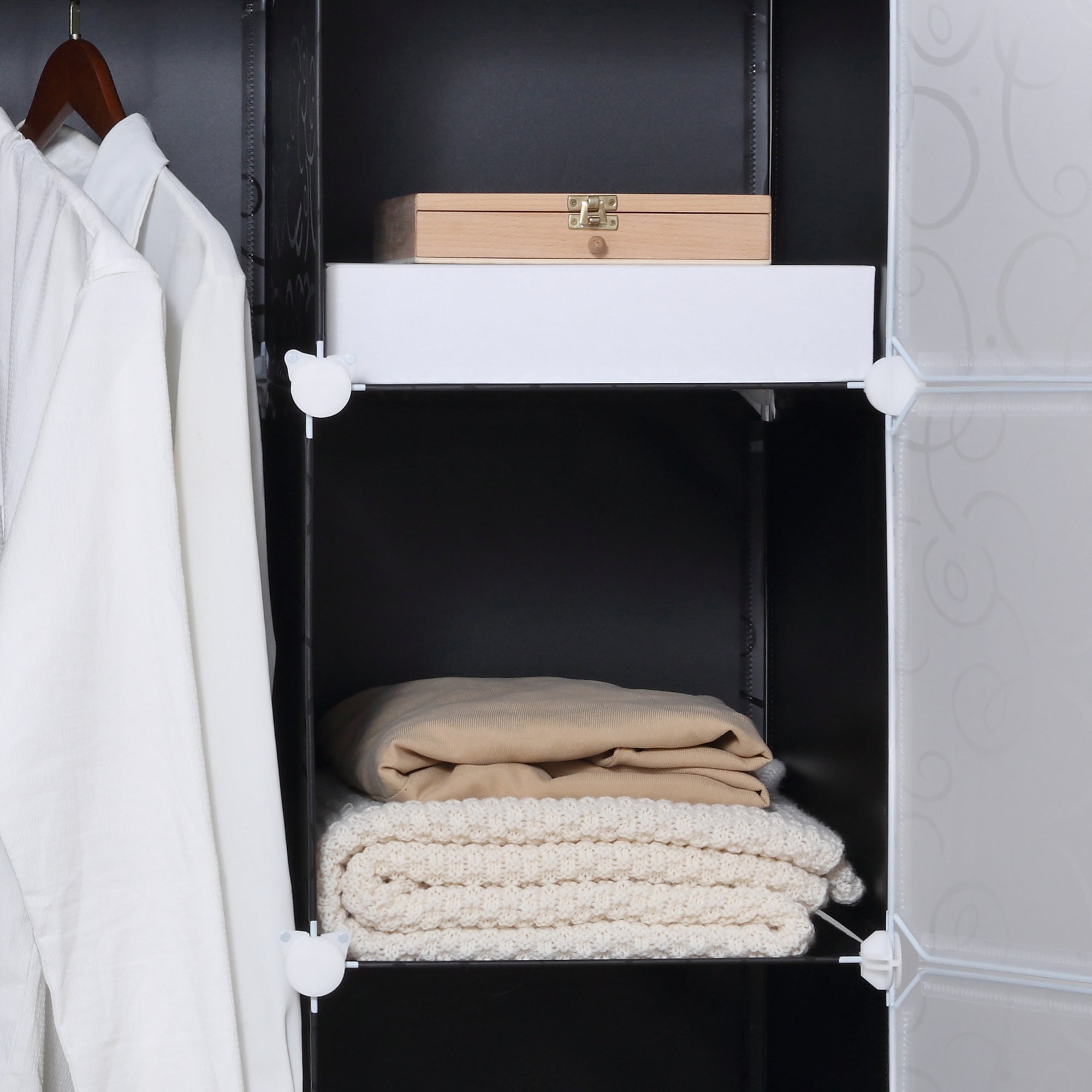 HOMCOM Portable Wardrobe for Bedroom, 15 Cube Closet with Hanging Rail, Modular Storage Cabinet, Plastic Armoire for Space Saving, White and Black - North Peak Garden Furniture