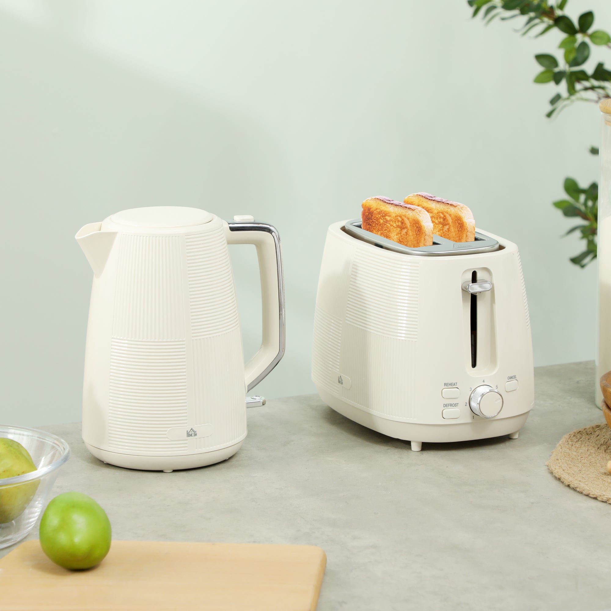 HOMCOM Kettle and Toaster Set, 1.7L 3000W Fast Boil Kettle & 2 Slice Toaster Kitchen Set with 7 Level Browning Controls, Defrost, Reheat, Boil-dry Protection, Cream White - North Peak Garden Furniture