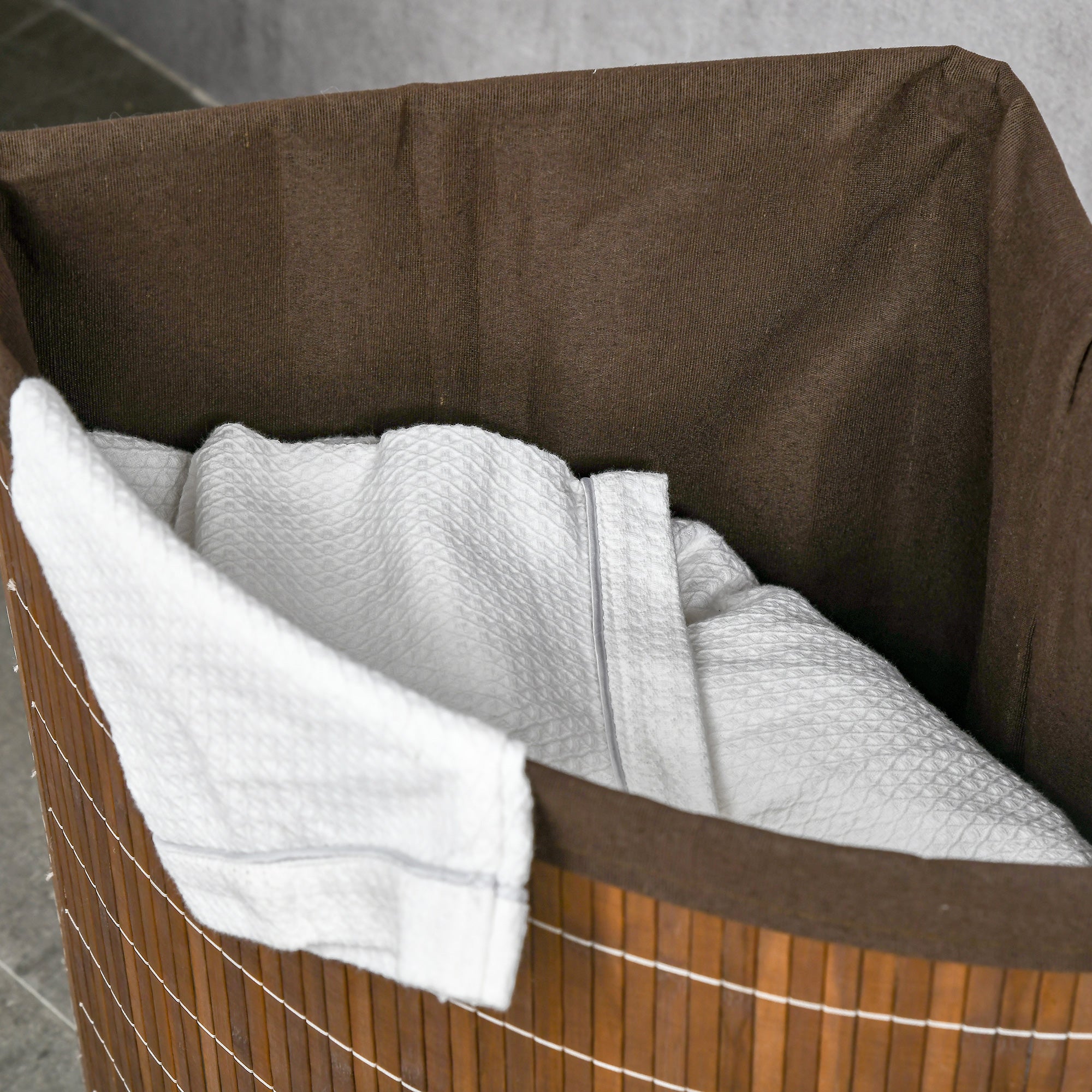 HOMCOM Bamboo Laundry Basket with Lid, 55 Litres Laundry Hamper with Removable Washable Lining, Corner Washing Baskets, 38 x 38 x 57cm, Brown - North Peak Garden Furniture