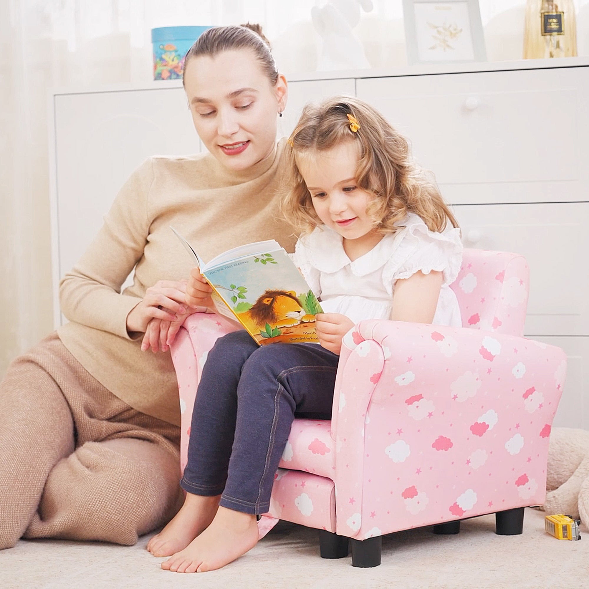 HOMCOM Toddler Chair Children's Armchairs Wood Frame w/ Footrest Anti-Slip Legs High Back Arms for Bedroom Playroom Cute Cloud Star Pink - North Peak Garden Furniture