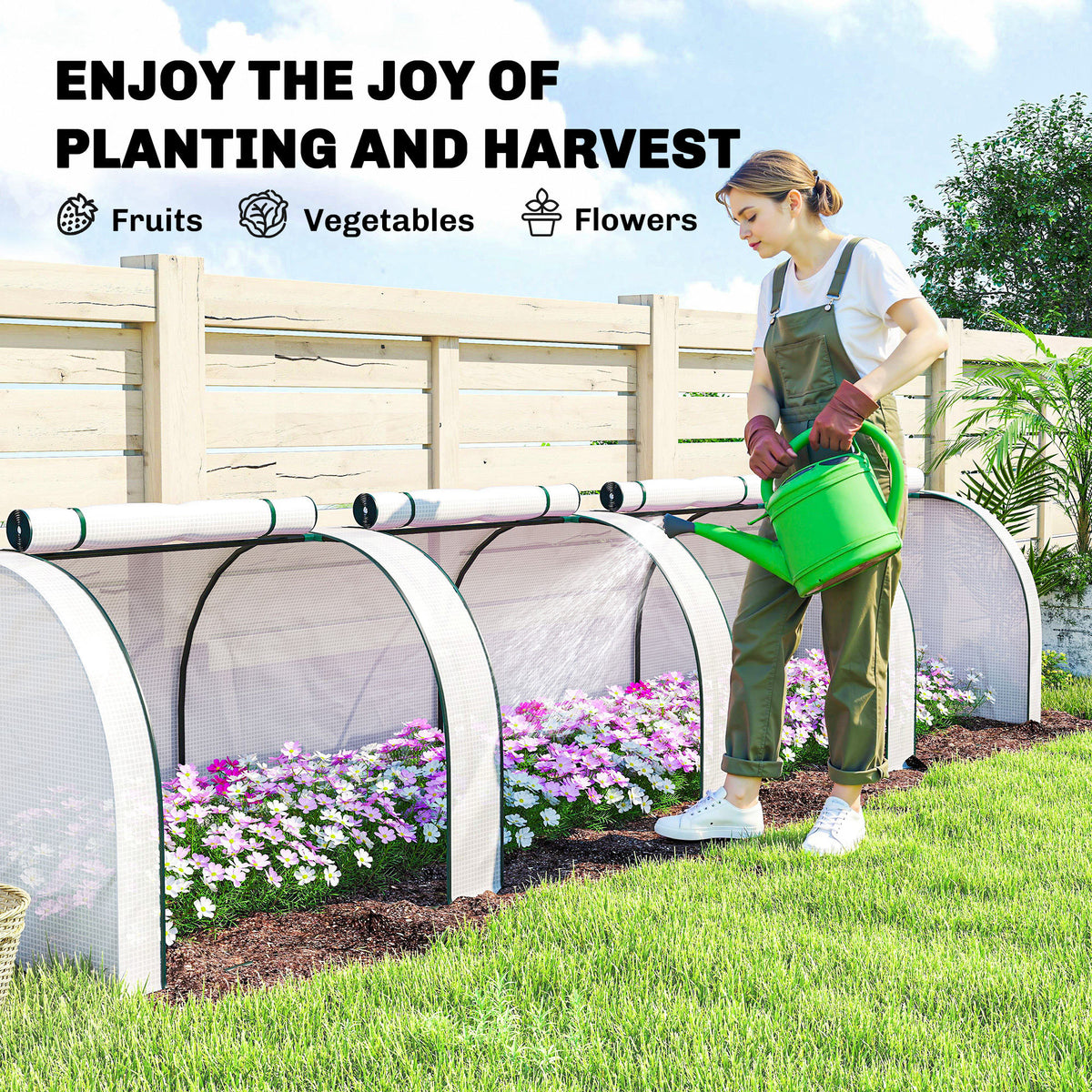 Outsunny 395  x 100 cm Low Tunnel Greenhouse - White