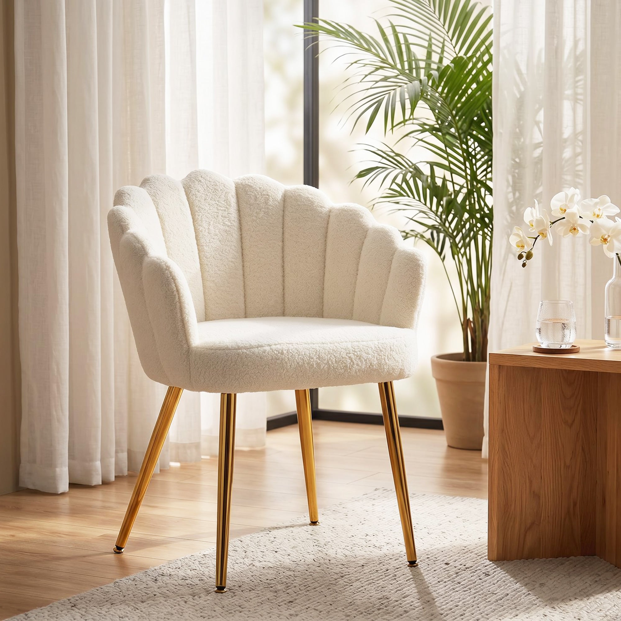 HOMCOM Lounge Chair Petal-Back Armchair Metal Metal Legs for Living Room Bedroom Cream