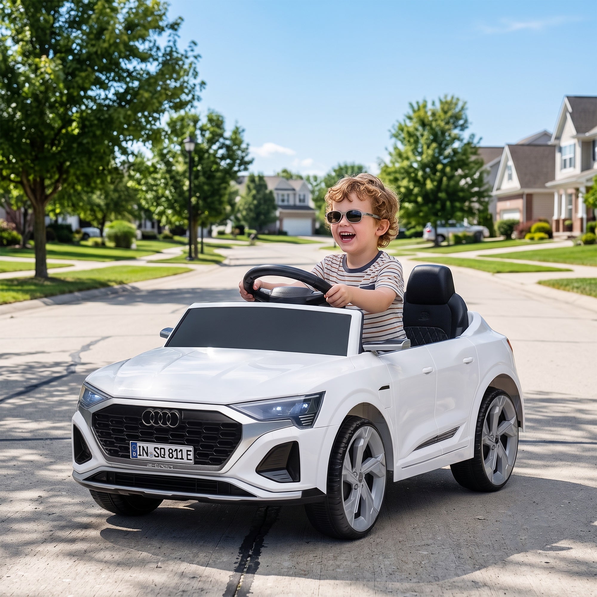 AIYAPLAY Audi Q8 etron Sportback Licensed Ride on Car with Remote Control, Four-Wheel Suspension, Soft Start for Ages 3-4, White