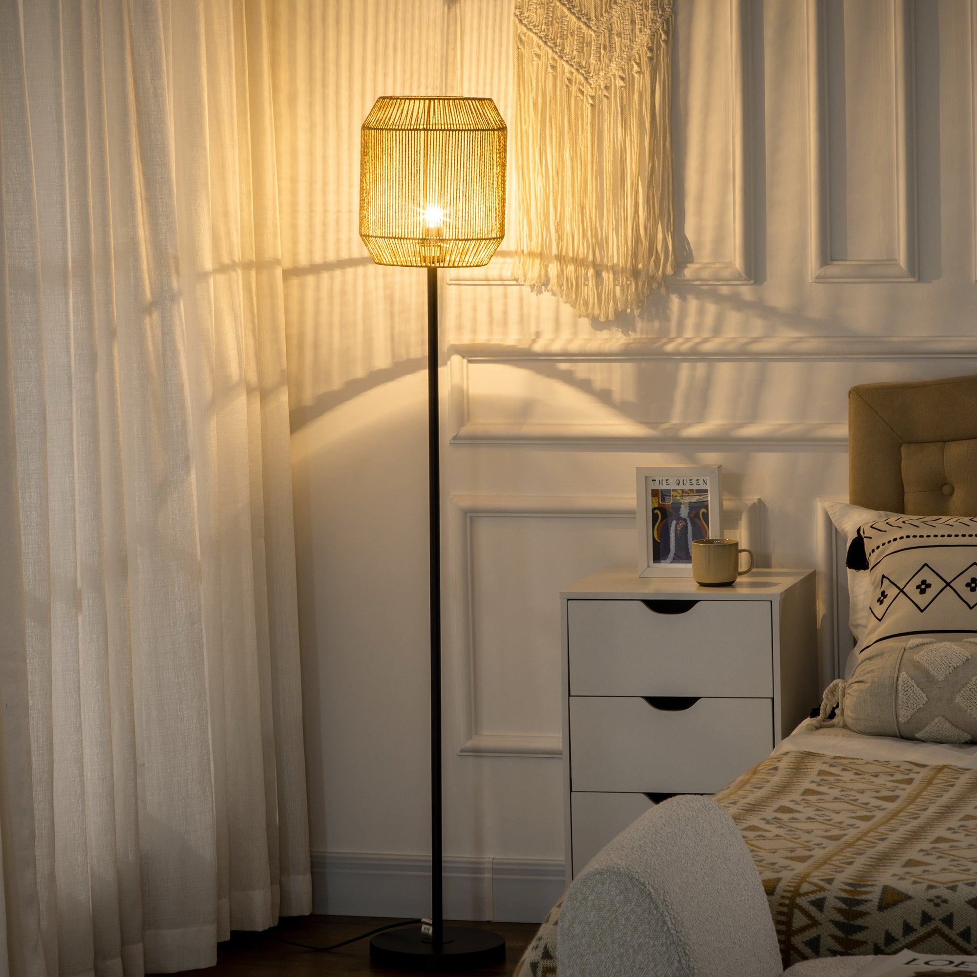 HOMCOM Farmhouse Standing Lamp, Floor Lamps with Hand Woven Rattan Lampshade for Living Room - North Peak Garden Furniture