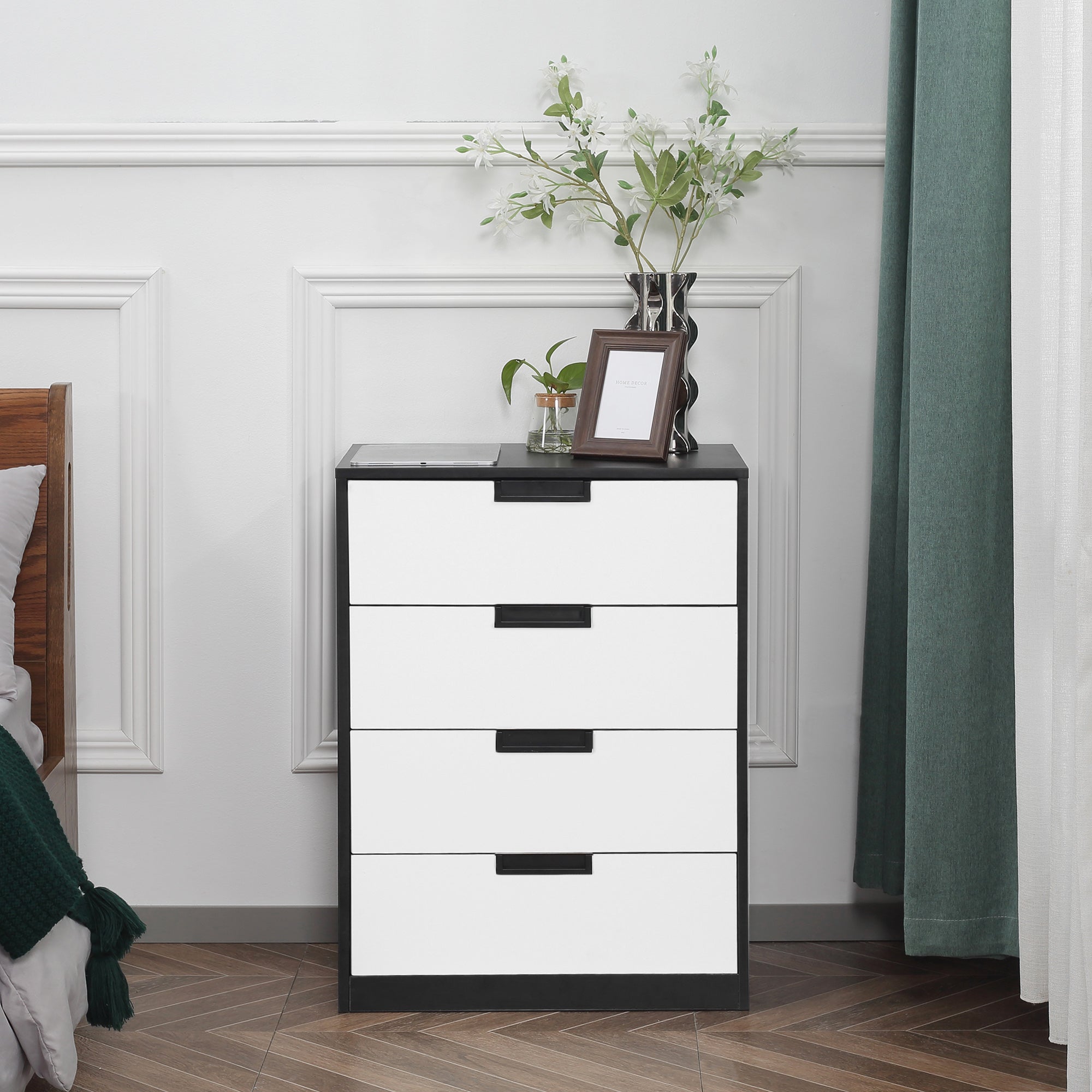 HOMCOM Drawer Chest, 4-Drawer Storage Cabinet Organiser for Bedroom, Living Room, 60cmx40cmx80cm, White and Black - North Peak Garden Furniture