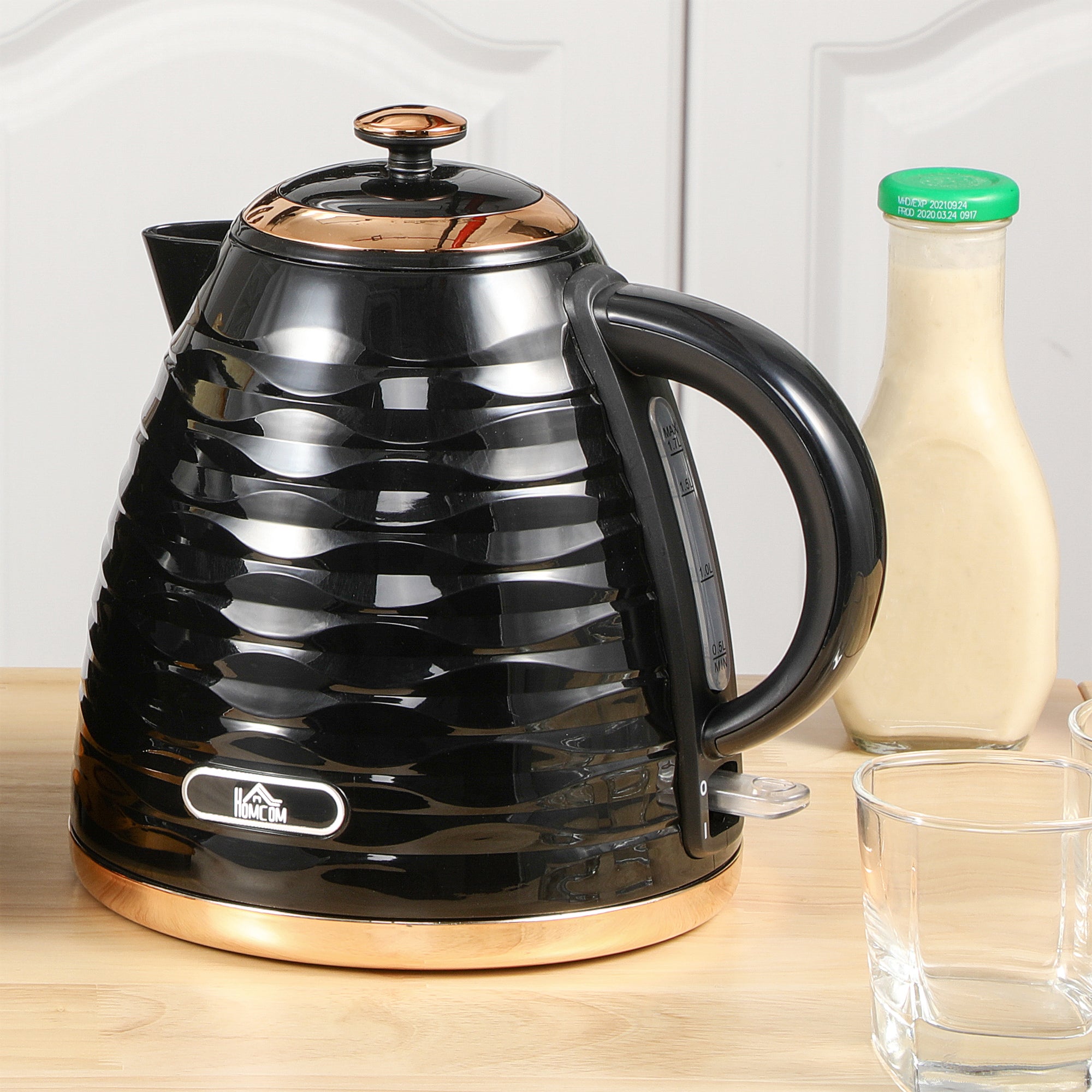 HOMCOM 3kW Rapid Boil Honeycomb Kettle - Black - North Peak Garden Furniture