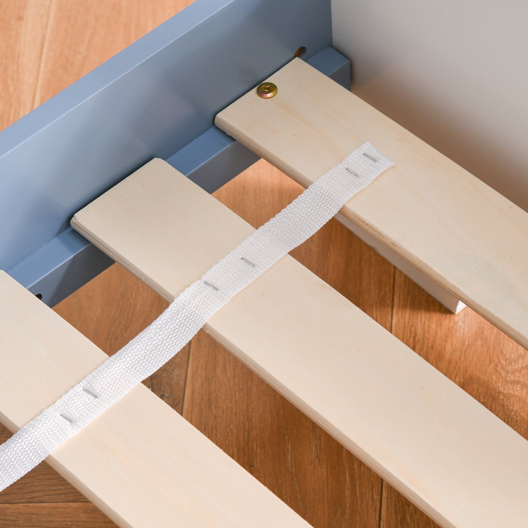 HOMCOM Toddler Bed Frame, Kids Bedroom Furniture for Boys Girls with Safe Guardrails, Low Junior Blue - North Peak Garden Furniture