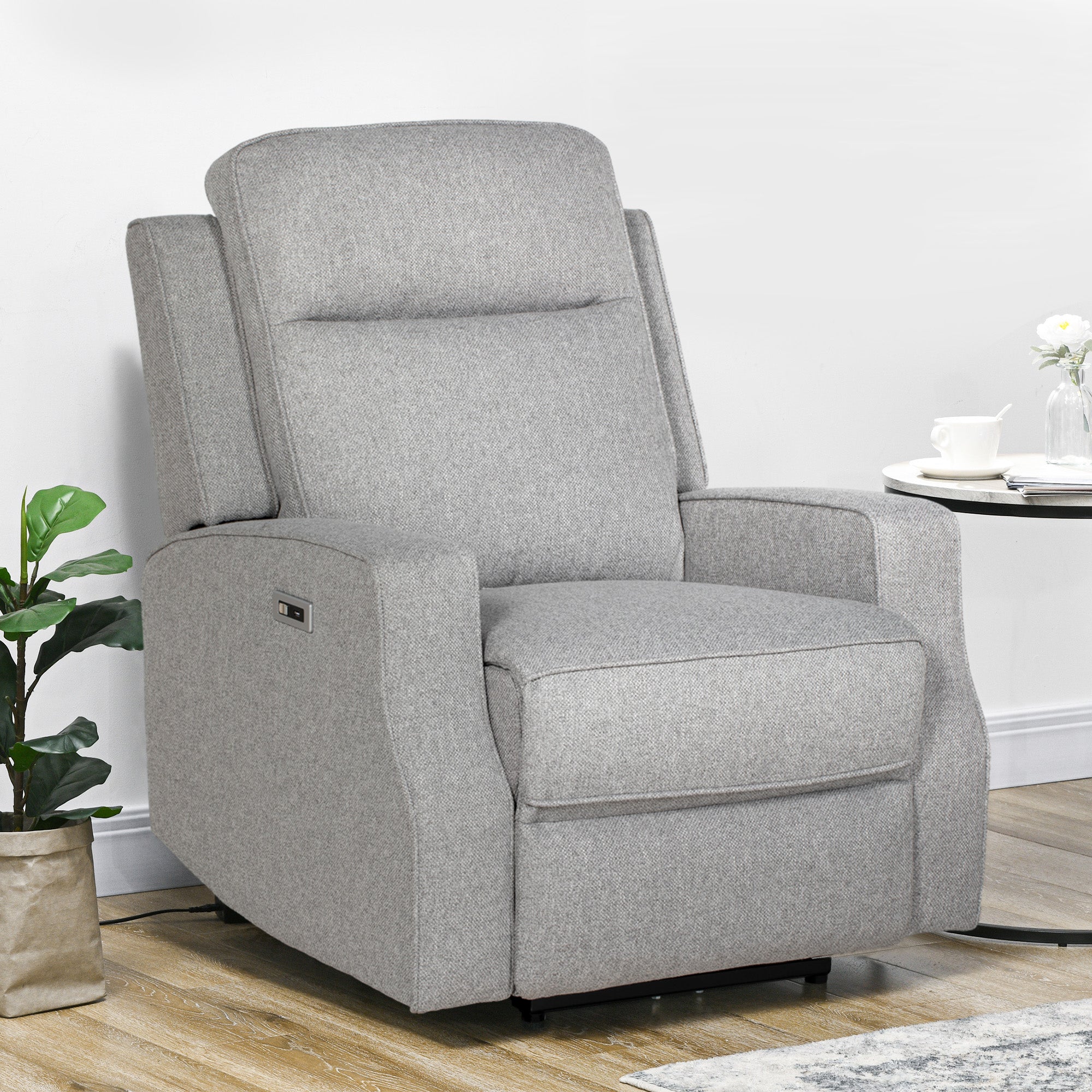 HOMCOM 150° Electric Reclining Chair, with USB port and Footrest - Grey