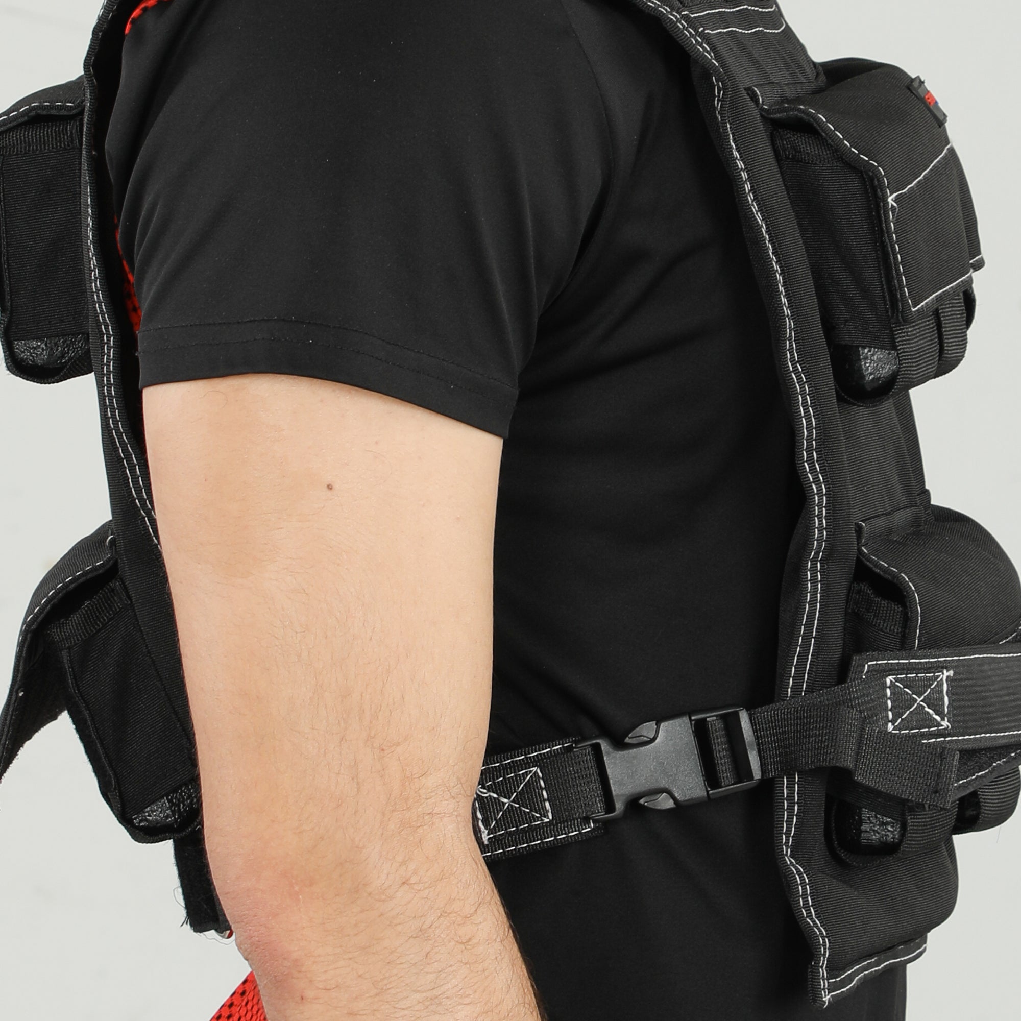 SPORTNOW 20KG Adjustable Weighted Vest, Running Weight Vest, with 30 Metal Weights, Reflective Strips, for Running, Exercise