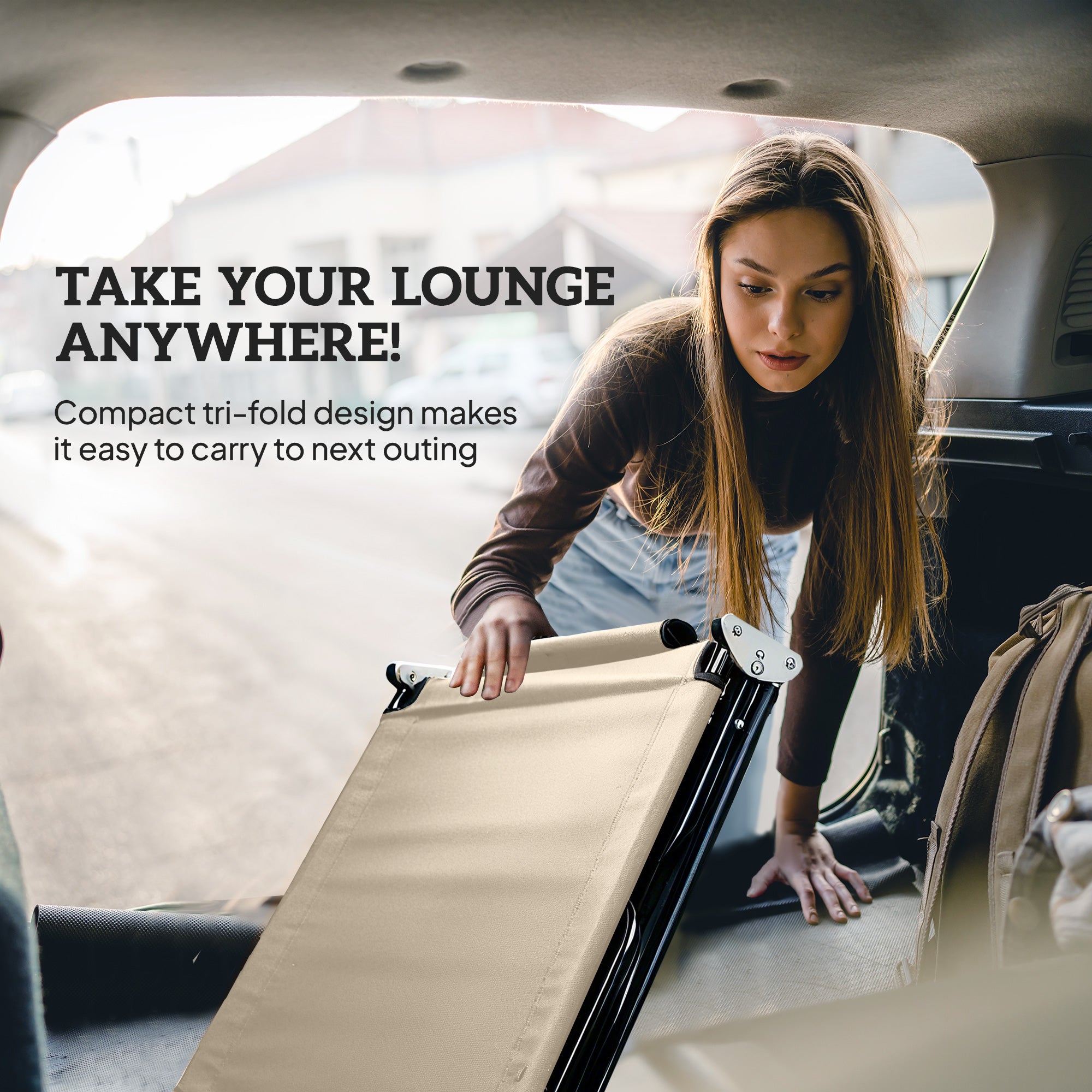 Outsunny Folding Sun Lounger with Face Hole, 4-Position Adjustable Backrest Garden Recliner Chair Sunbed, Outdoor Lounge Chair with 600 D Oxford Cloth Seat, Pillow for Beach, Beige