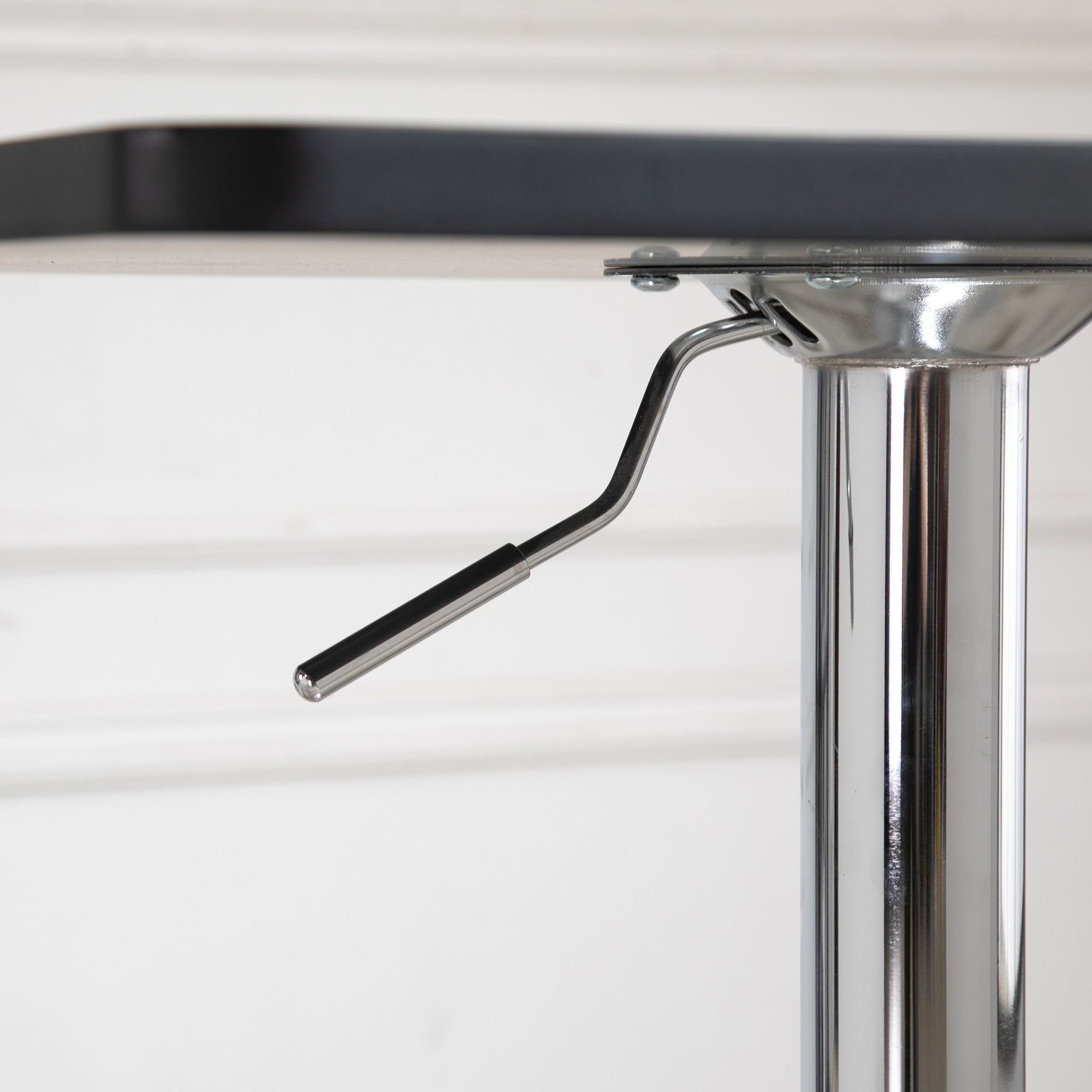 HOMCOM Modern Height Adjustable Counter Bar Table with 360° Swivel Tabletop and Electroplating Metal Base, Pub Desk for Living Room, Kitchen, Restaurant, Pub, Black and Silver - North Peak Garden Furniture
