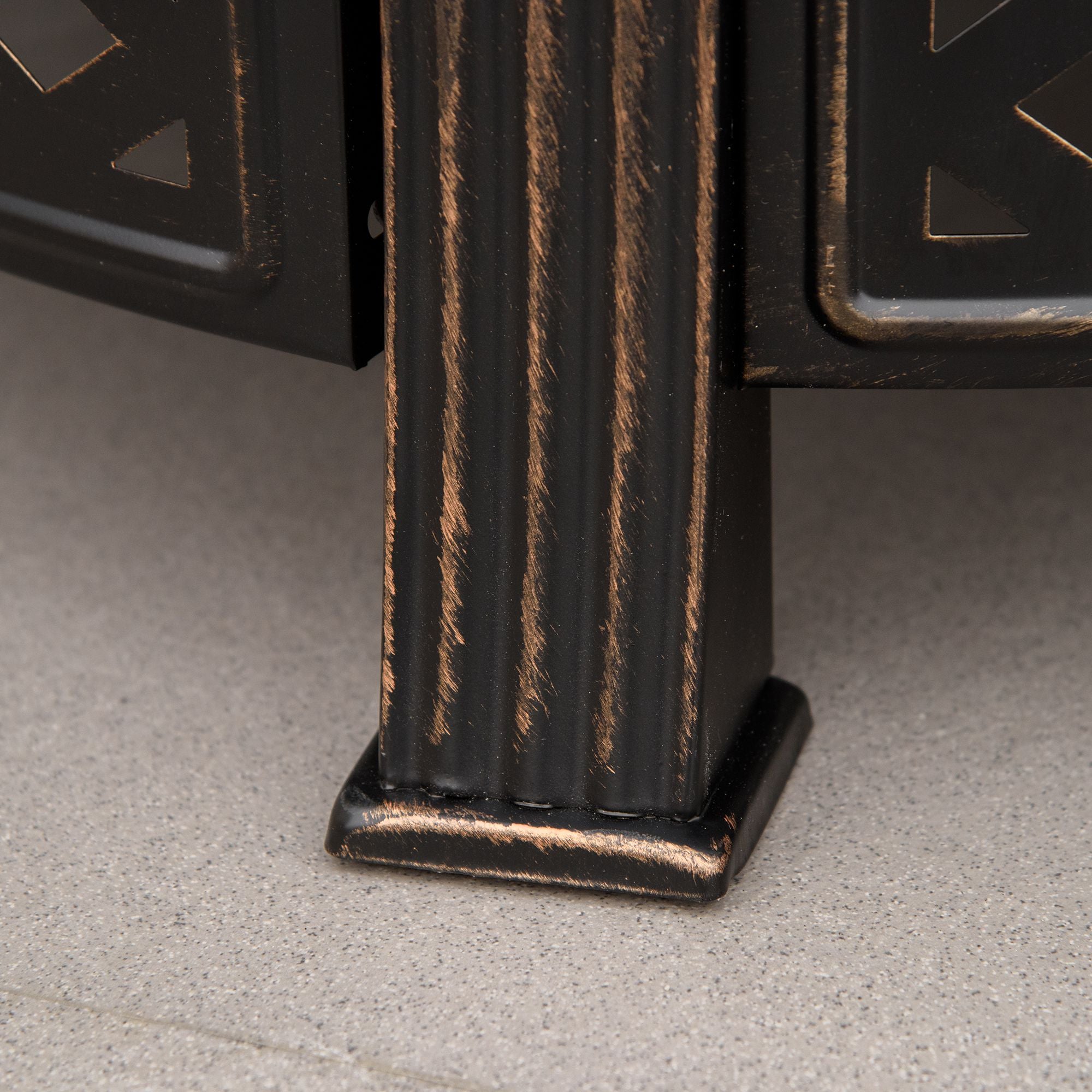 Outsunny Outdoor Fire Pit, Firepit with Grill Net, Mesh Lid, Poker, for Camping, Bonfire, Picnic, Bronze Tone