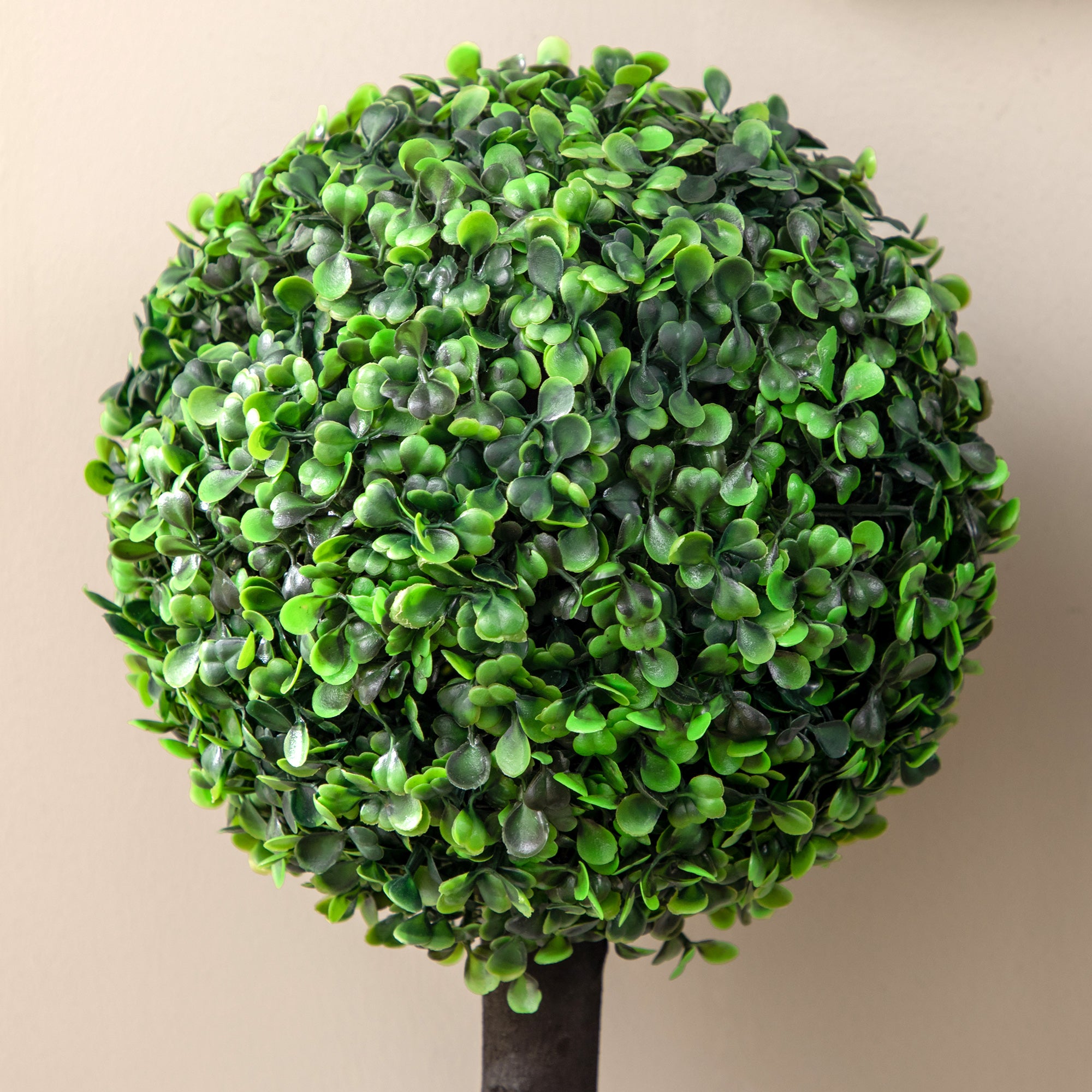 HOMCOM Set of 2 Artificial Plants Boxwood Ball Trees in Pot Fake Plants for Home Indoor Outdoor Decor, 20x20x60cm, Green - North Peak Garden Furniture