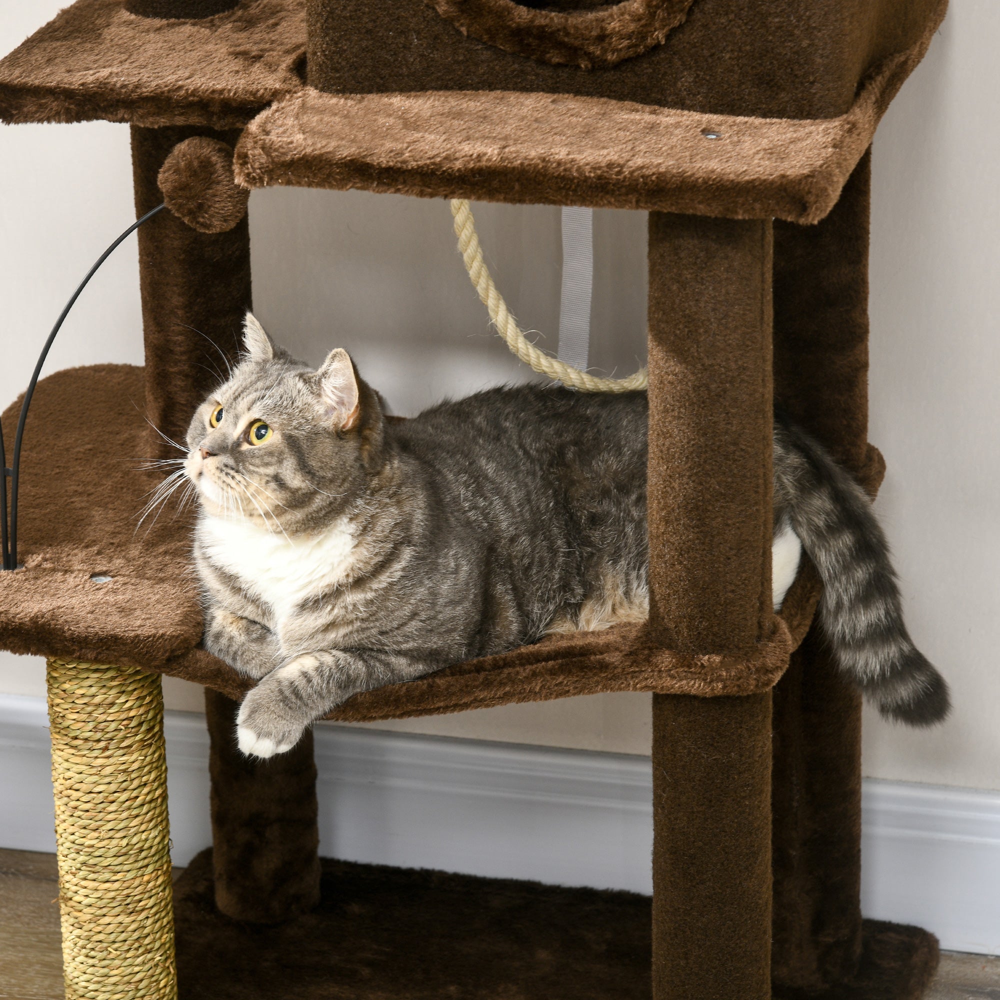 PawHut 136cm Cat Tree for Indoor Cats, Modern Cat Tower with Scratching Posts, house, Platforms, Toy Ball - Brown - North Peak Garden Furniture