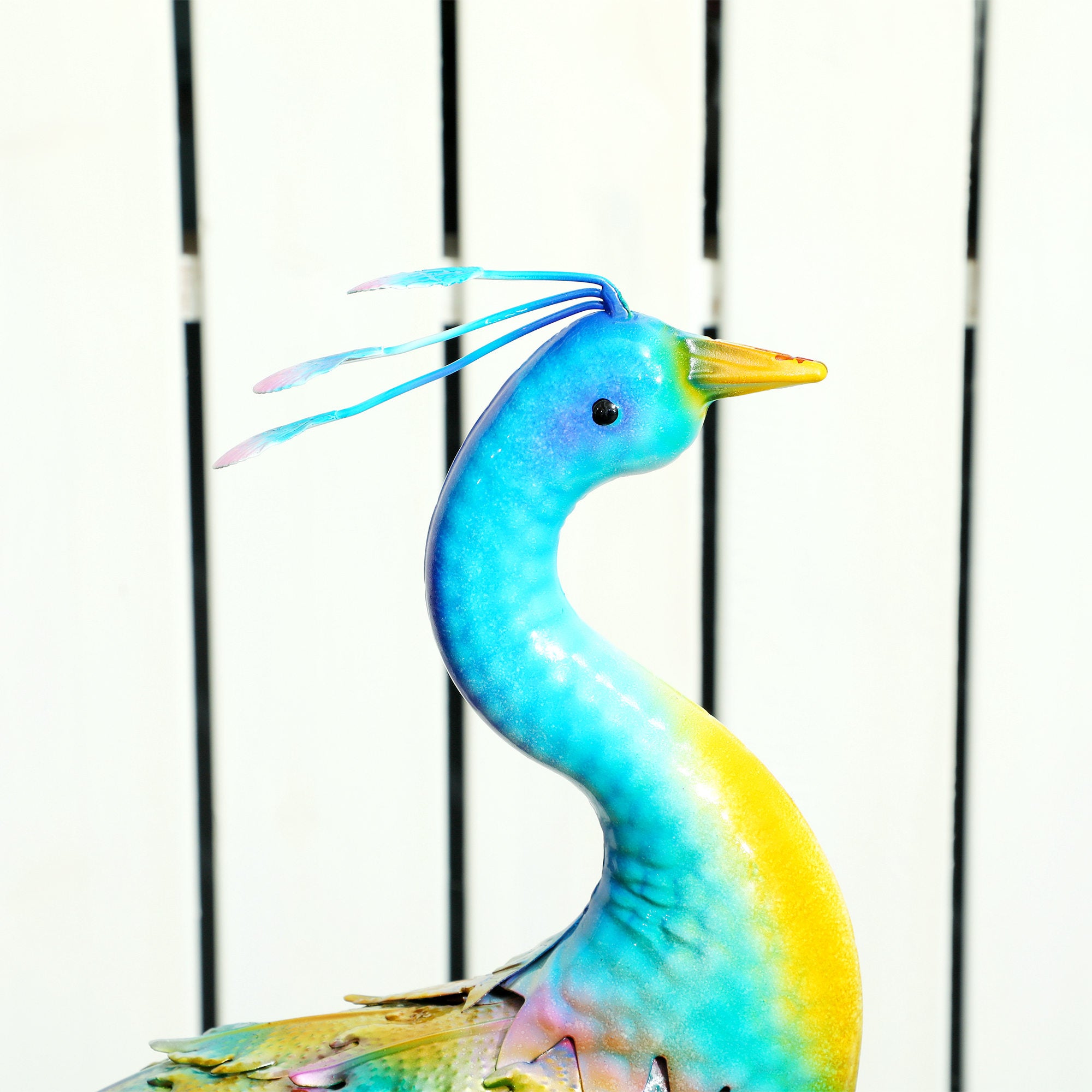 Outsunny Peacock Garden Statue, Standing Garden Ornament, Metal Garden Gift with Stakes for Patio Pond Landscape Decoration, Multi-Colour - North Peak Garden Furniture