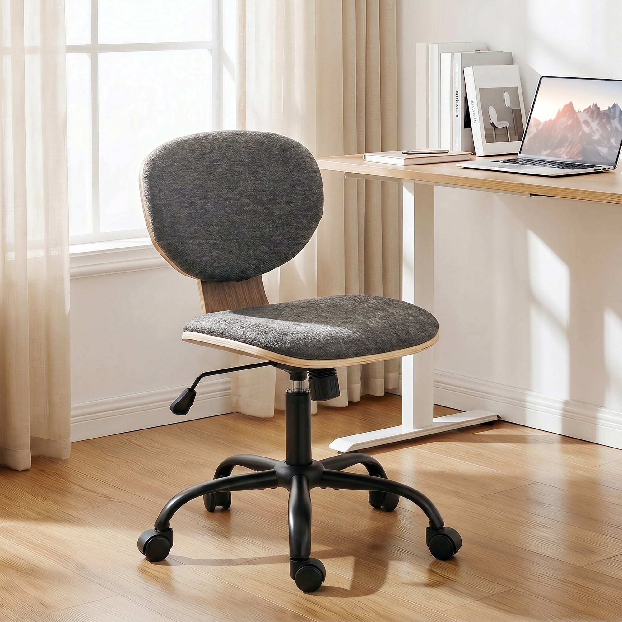 HOMCOM Home Office Desk Chair Rocking Function Ergonomic Swivel Chair with PU Wheels, Grey