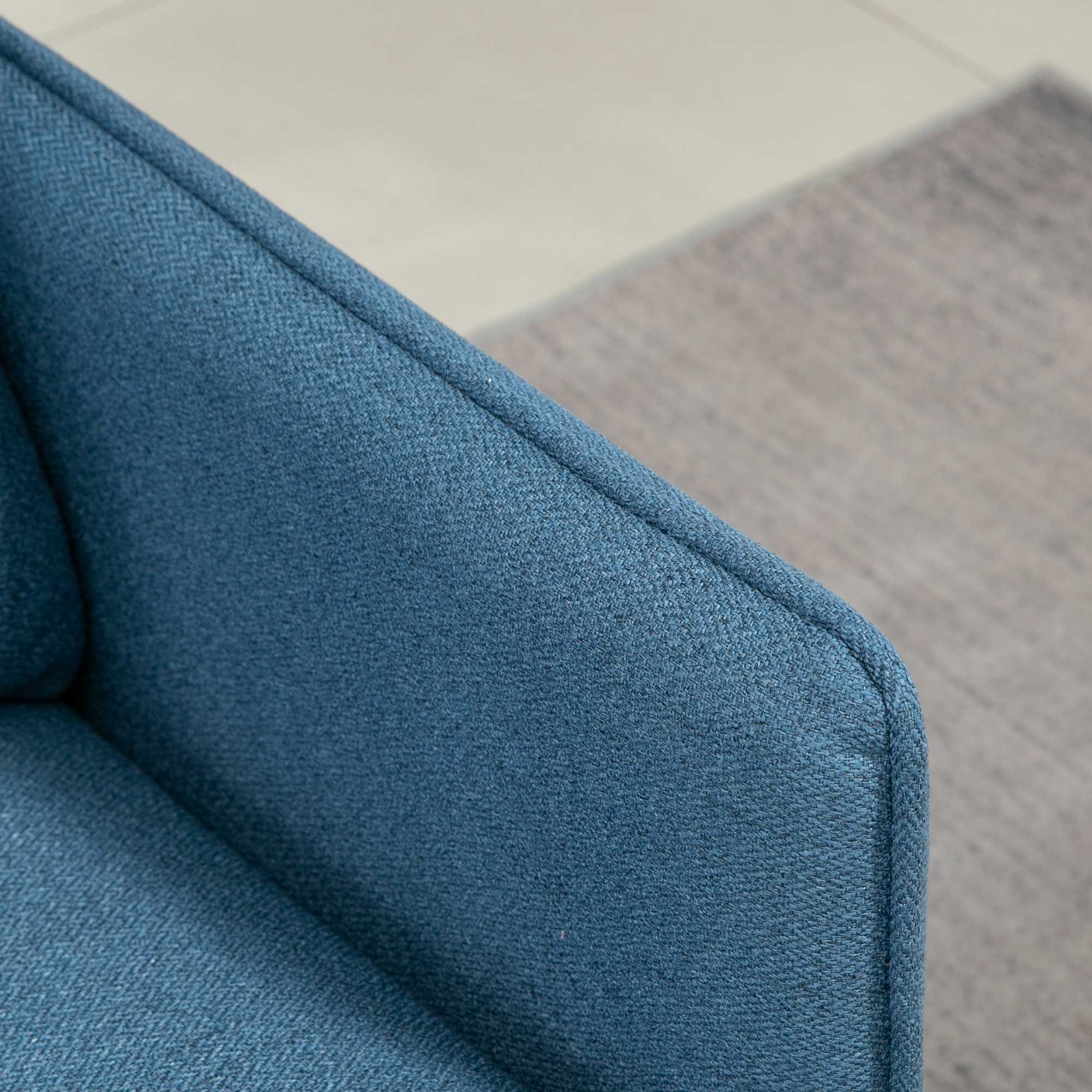 HOMCOM Modern Two Seater Sofa, Button Tufted Loveseat with Cushions and Steel Legs for Living Room, Guest Room, Dark Blue - North Peak Garden Furniture
