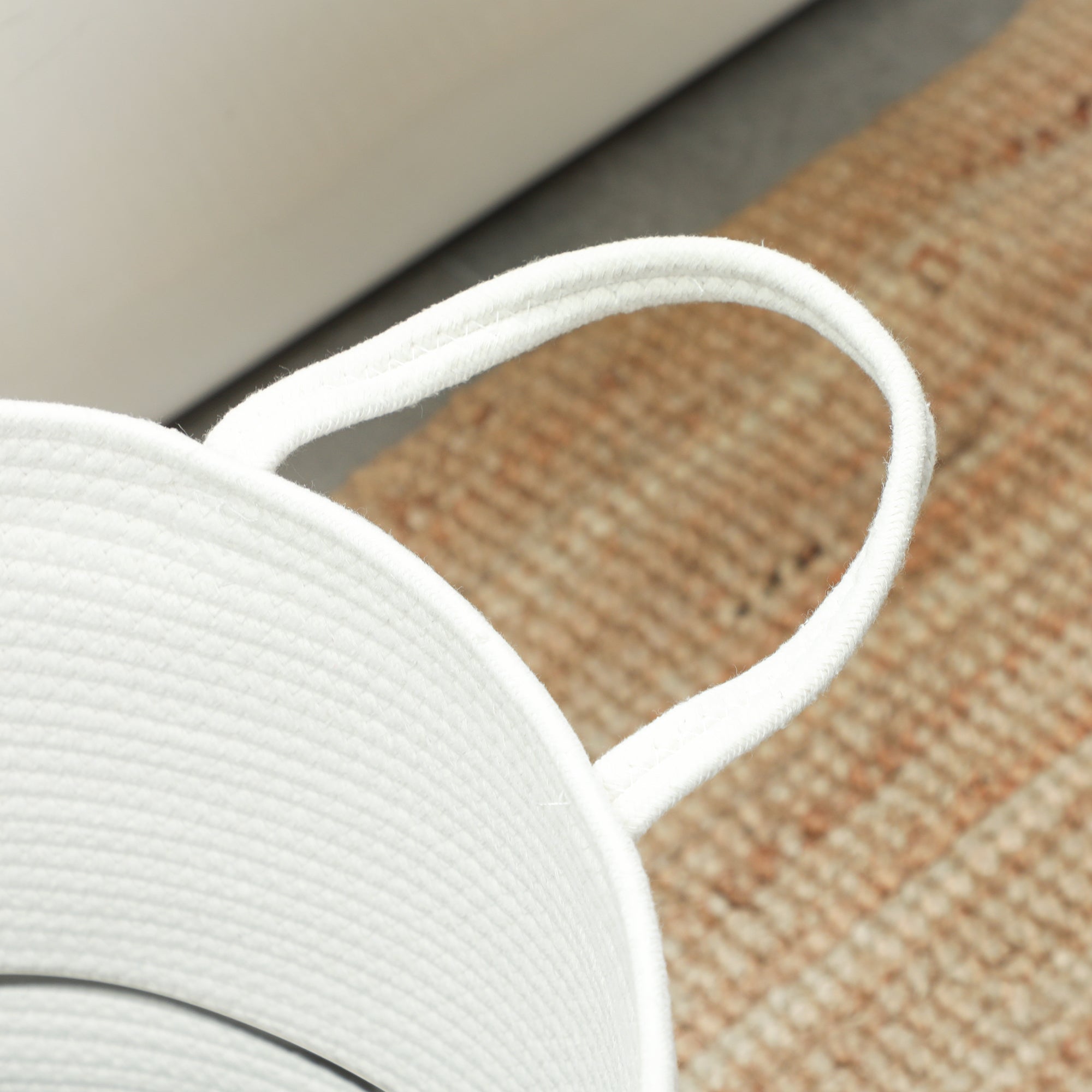 HOMCOM 36L Cotton Rope Laundry Basket, with Handles - Cream White - North Peak Garden Furniture