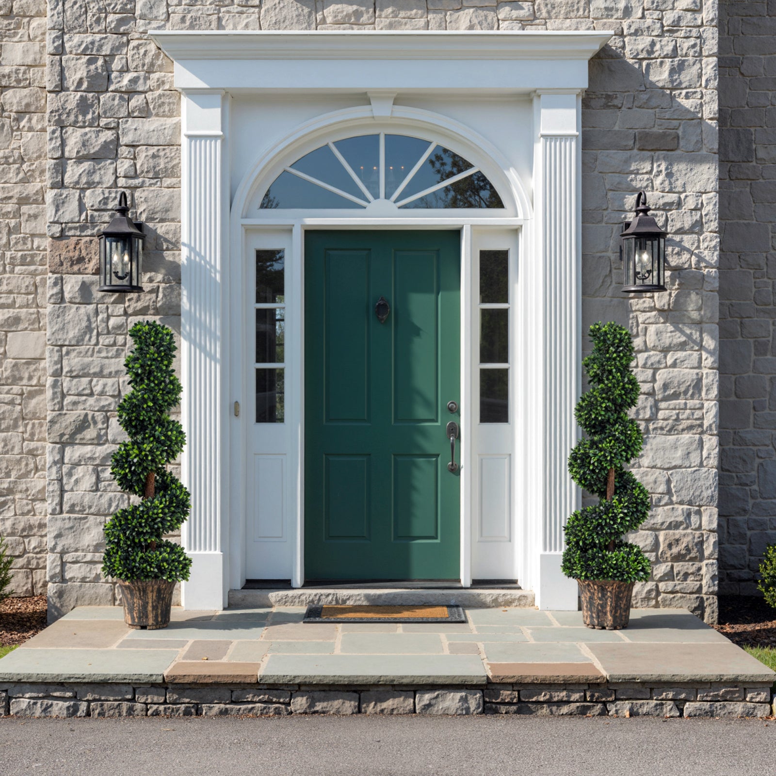Outsunny Set of 2 Artificial Boxwood Spiral Topiary Trees Potted Decorative Plant Outdoor and Indoor Décor 120cm