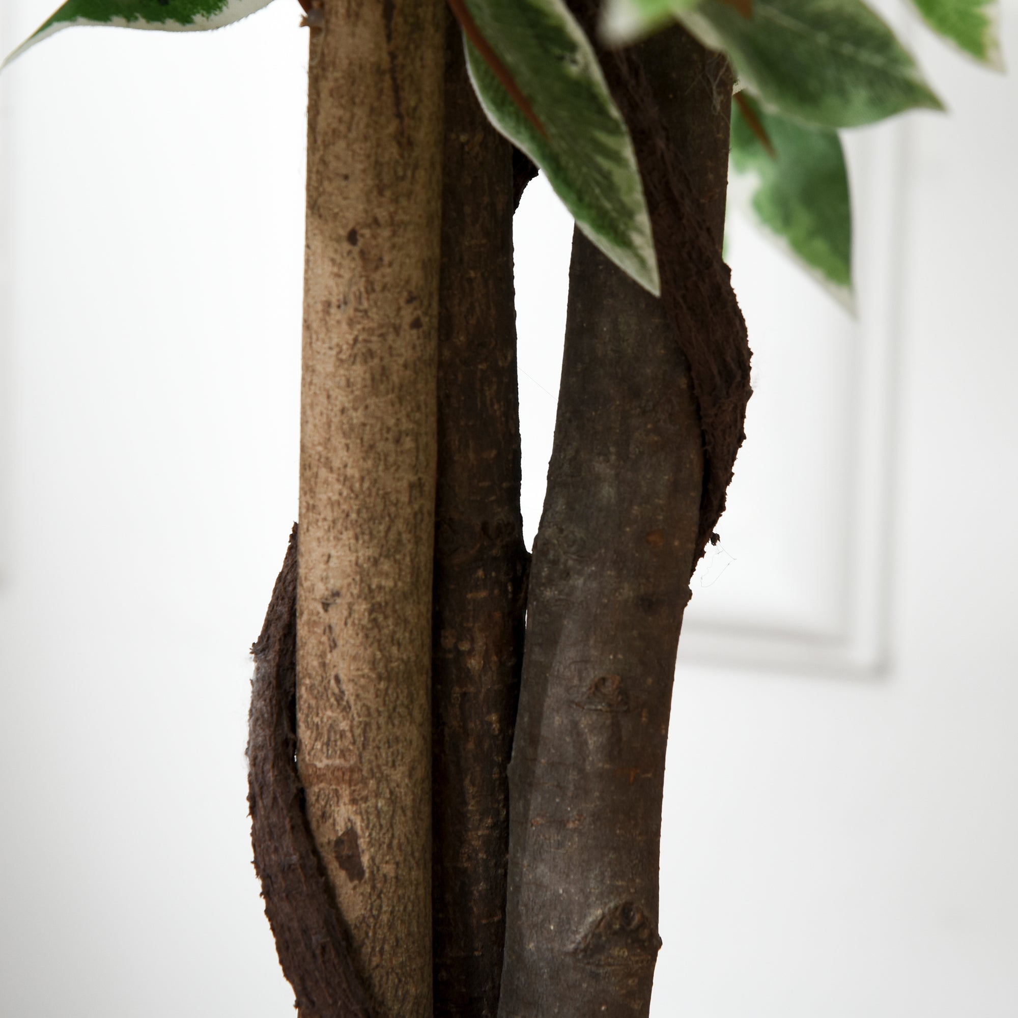 Outsunny 160cm/5.2FT Artificial Ficus Silk Tree with Nursery Pot, Decorative Fake Plant, for Indoor Outdoor Décor - North Peak Garden Furniture