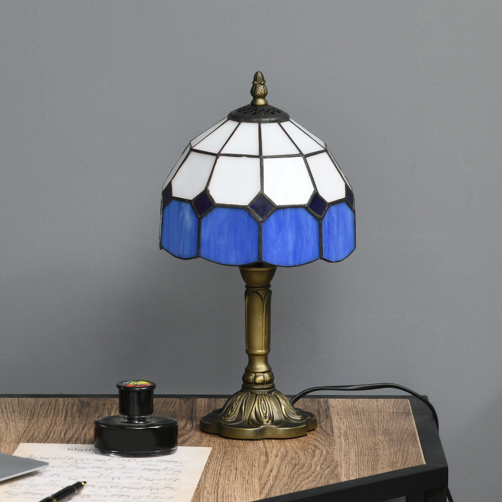 HOMCOM Handmade Stained Glass Table Lamp, Antique Bedside Lamp for Bedroom, Living room, Home, Nightstand, Decorative Night Light, Blue - North Peak Garden Furniture