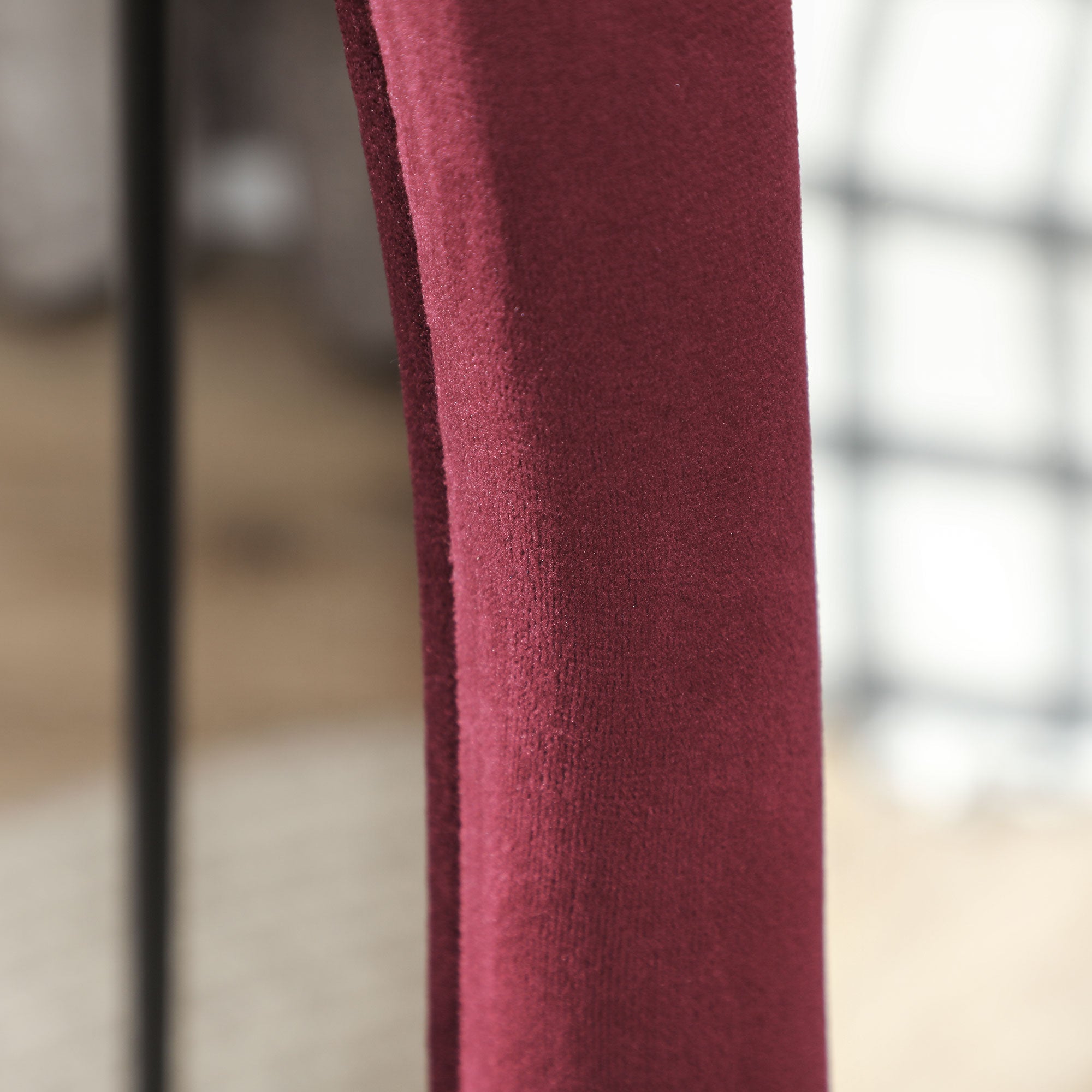 HOMCOM Wavy Velvet-Feel Full Length Mirror - Wine Red - North Peak Garden Furniture
