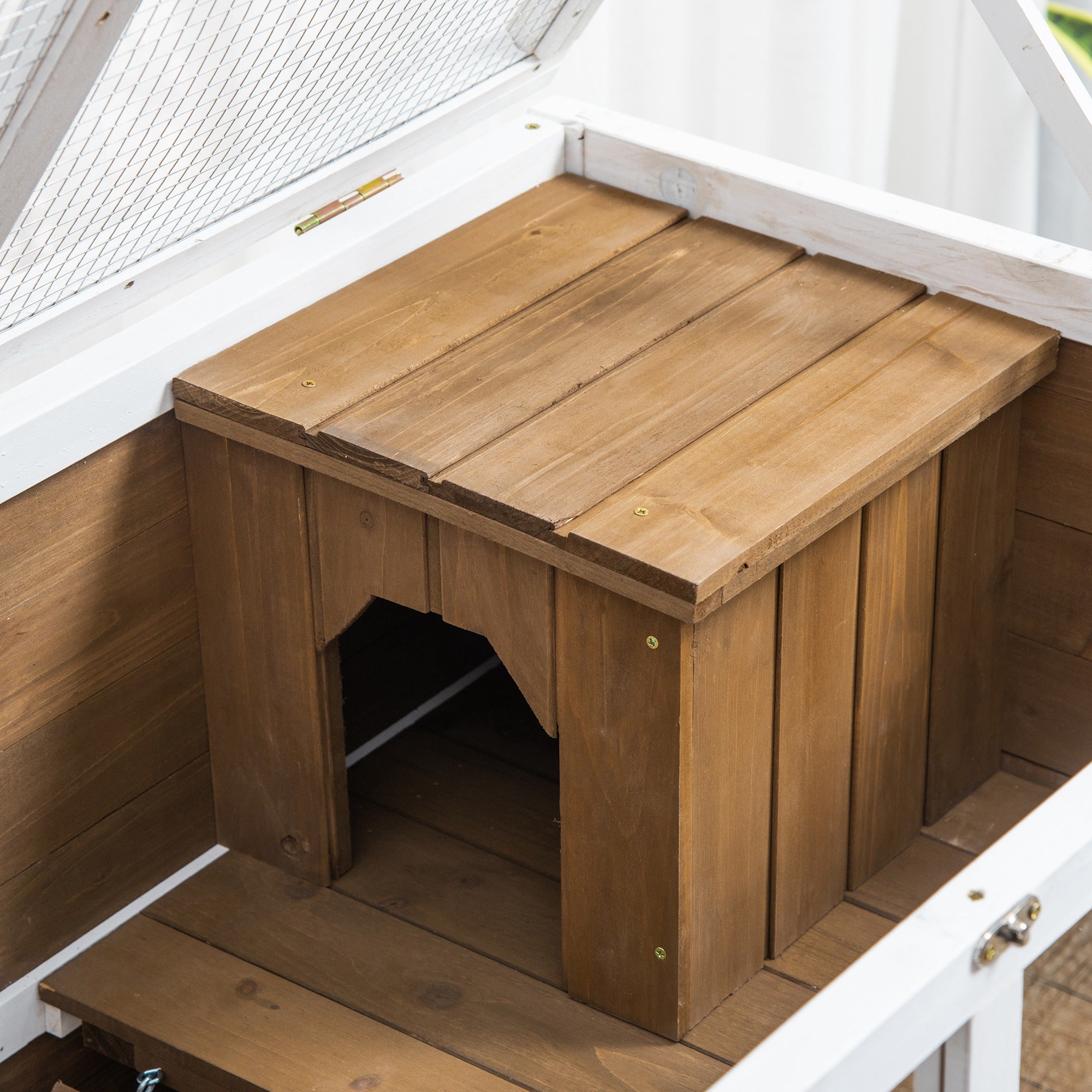 PawHut Wooden Rabbit Hutch, Bunny Cage w/ Tray, Ramp, Openable Roof, Wheels, 91.5 x 53.3 x 73cm - Brown - North Peak Garden Furniture