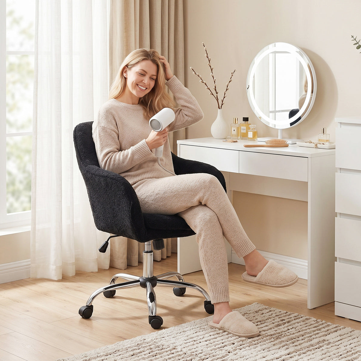 HOMCOM Modern Makeup Vanity Chair, Snow Flannel Office Chair with Tub Back, Black