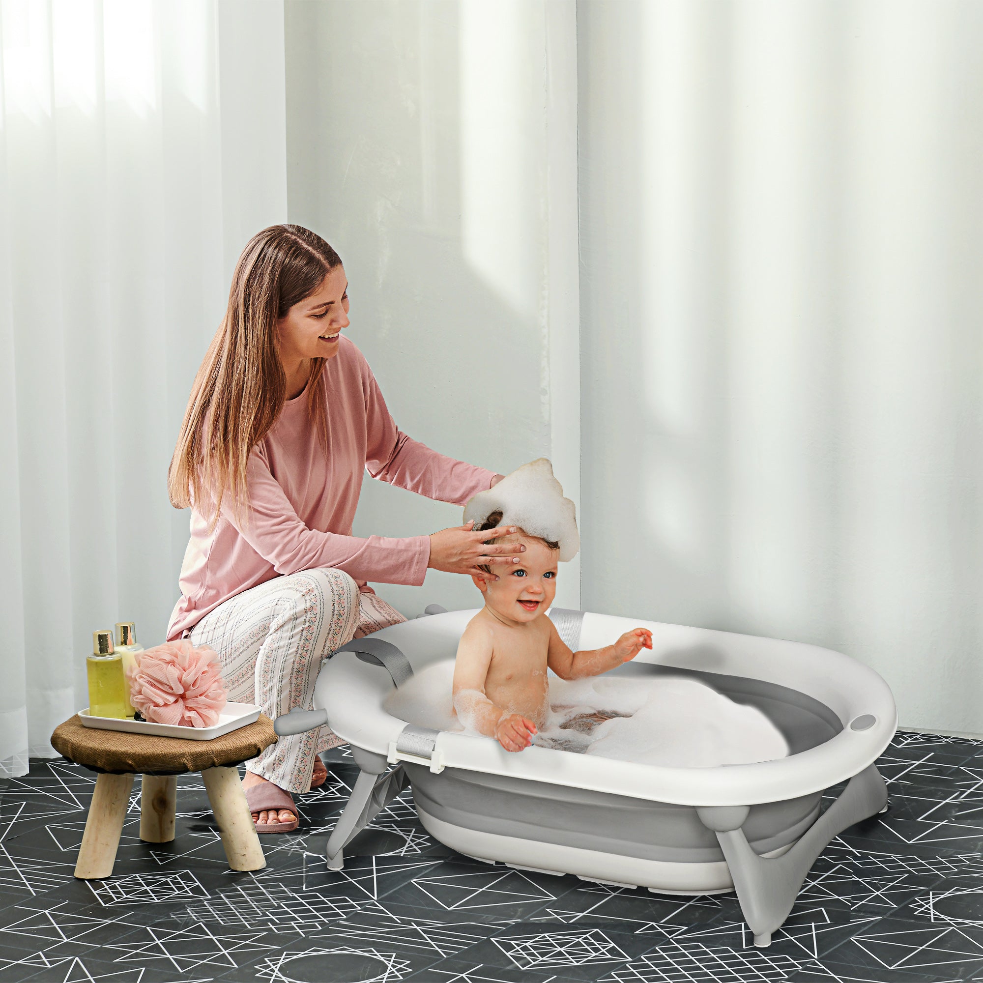 HOMCOM Foldable Baby Bathtub Set, Collapsible Bath Tub with Thermostatic Water Plug, Non-Slip Support, Cushion Pad, Drain Plugs, for Newborn to 3 Years - Offwhite