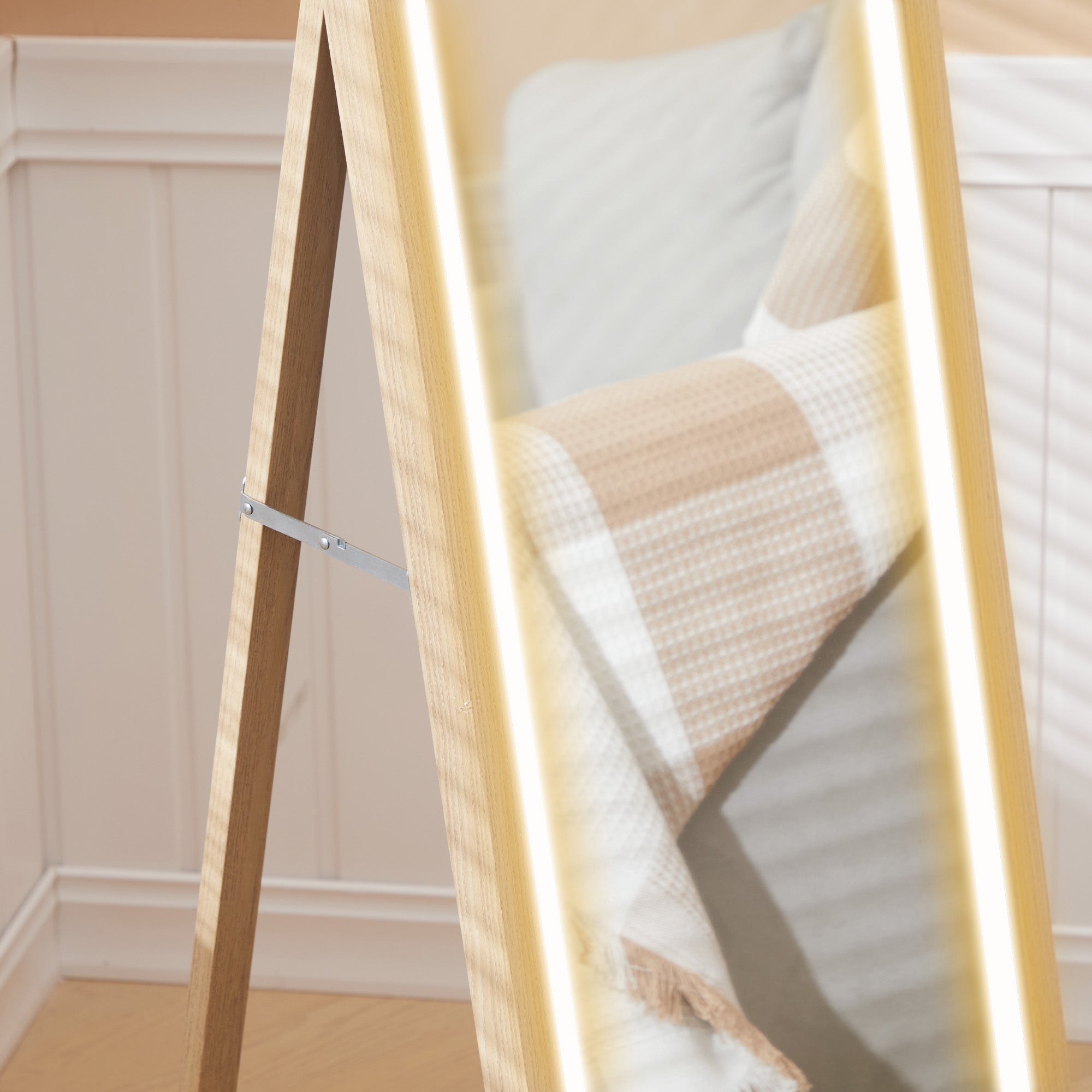 HOMCOM Full Length Mirror, with Adjustable Outer Light, Oak - North Peak Garden Furniture