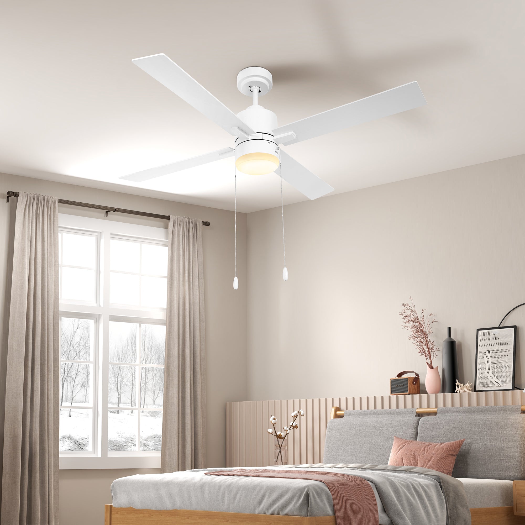 HOMCOM Ceiling Fan with LED Light, Flush Mount Ceiling Fan Lights with Reversible Blades, Pull-chain, White and Natural Tone