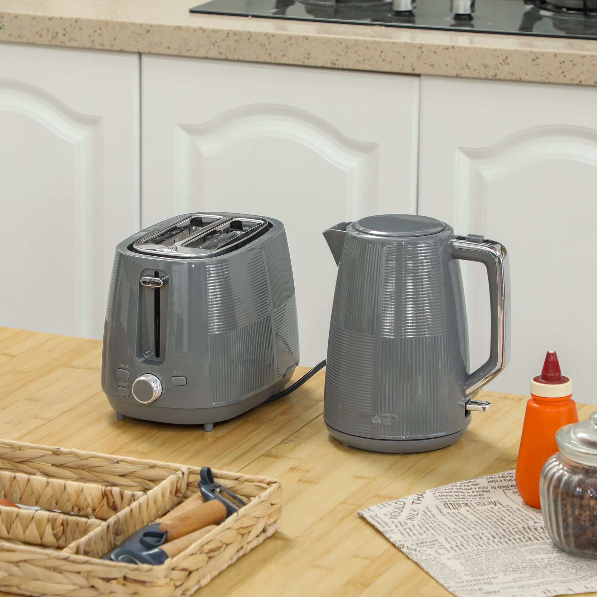HOMCOM Kettle and Toaster Set, 1.7L 3000W Fast Boil Kettle & 2 Slice Toaster Kitchen Set with 7 Level Browning Controls, Defrost, Reheat, Boil-dry Protection, Grey - North Peak Garden Furniture