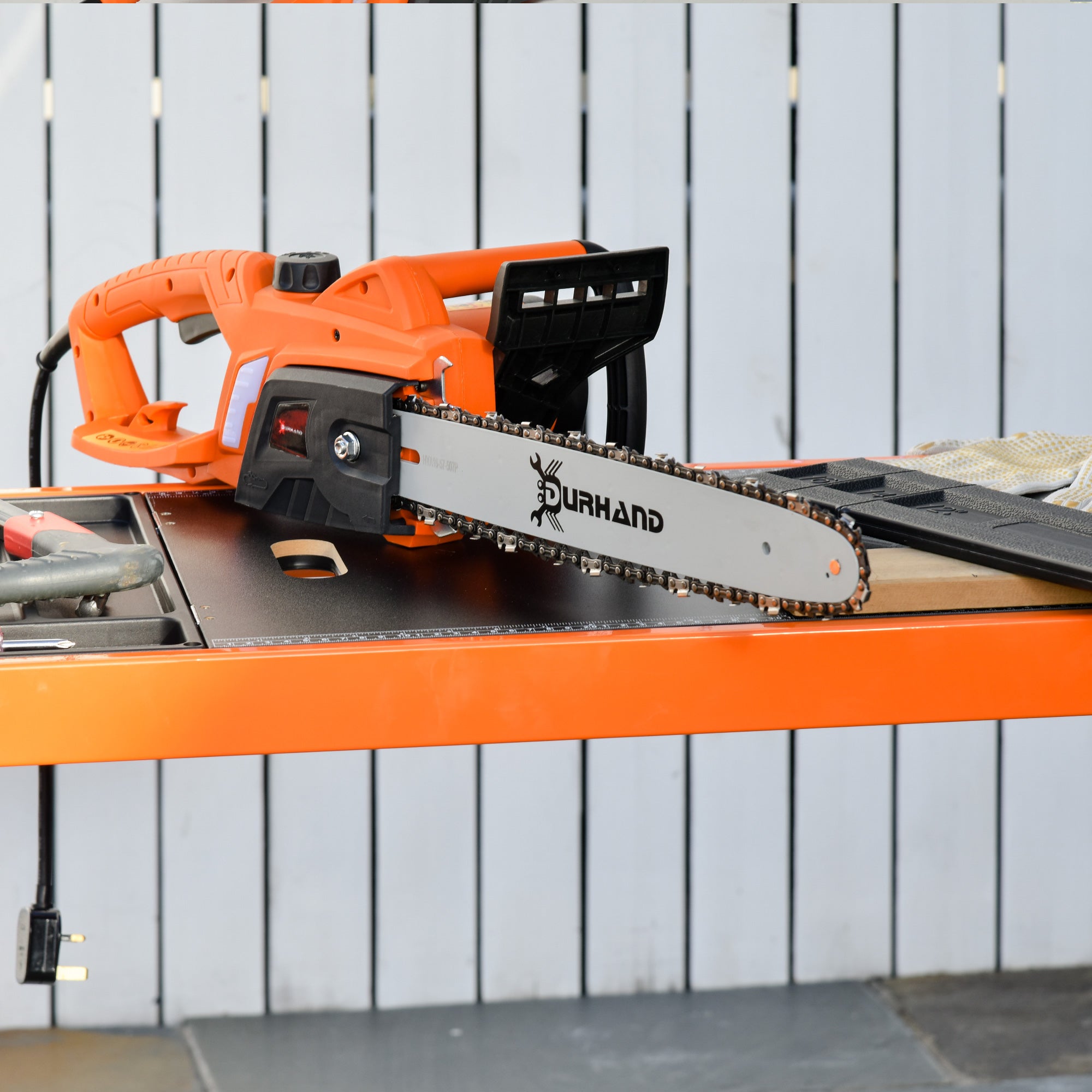 DURHAND Aluminium Electric Chainsaw with Double Brake Protection and Blade Cover, 2000 W, 40 cm, for Wood, Trees and Branches, Orange - North Peak Garden Furniture