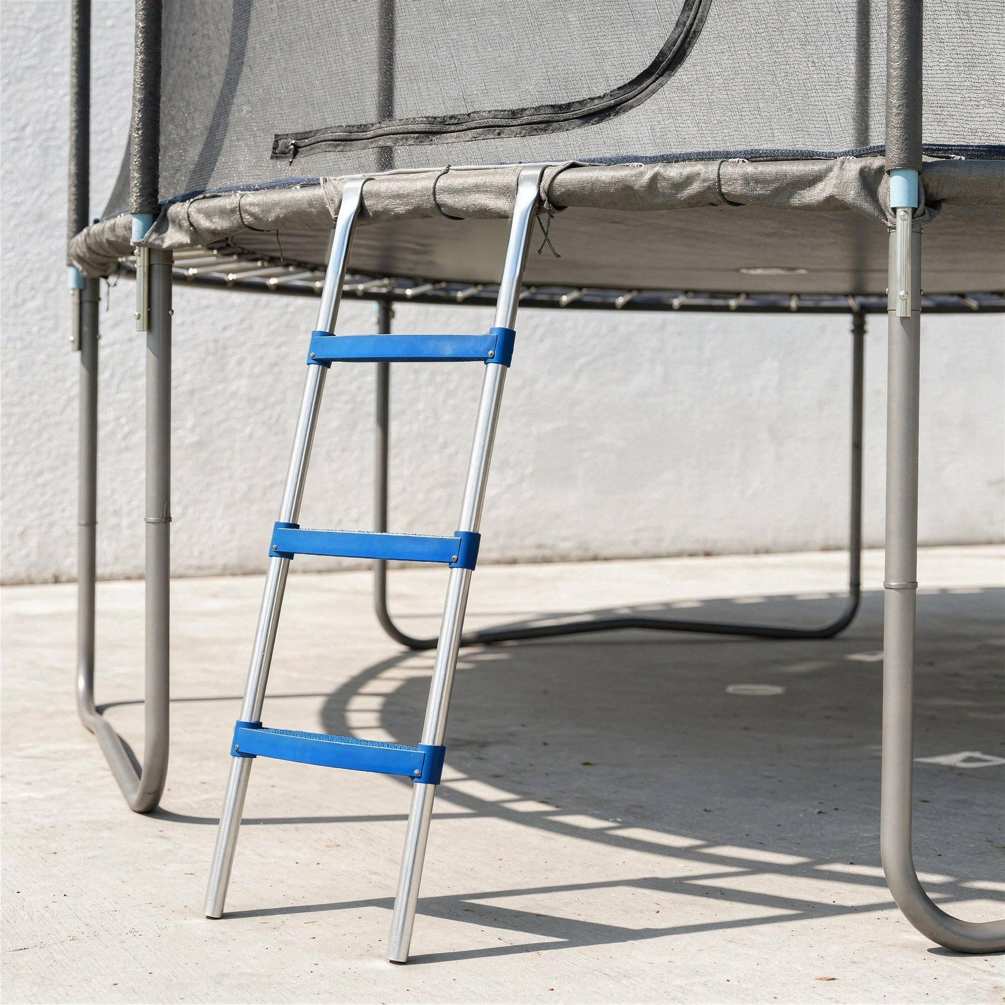 SPORTNOW Trampoline Ladder, 3-Steps with Horizontal Wide Steps, Universal Hook, Galvanised Steel Frame, 150kg Load Capacity