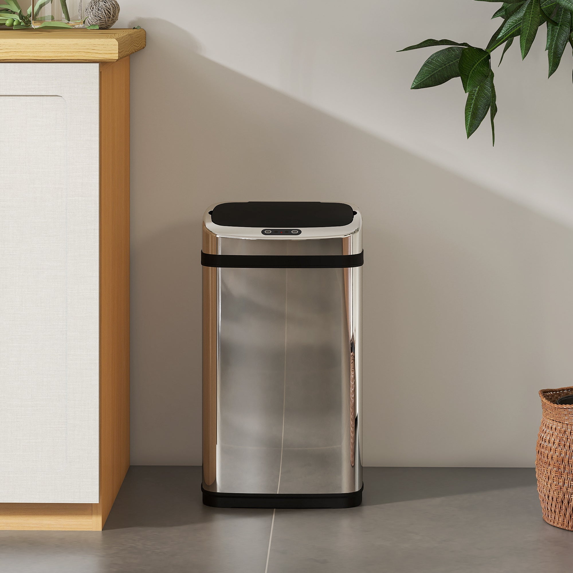 HOMCOM 30L Stainless Steel Motion Sensor Lid Bin - Silver Tone