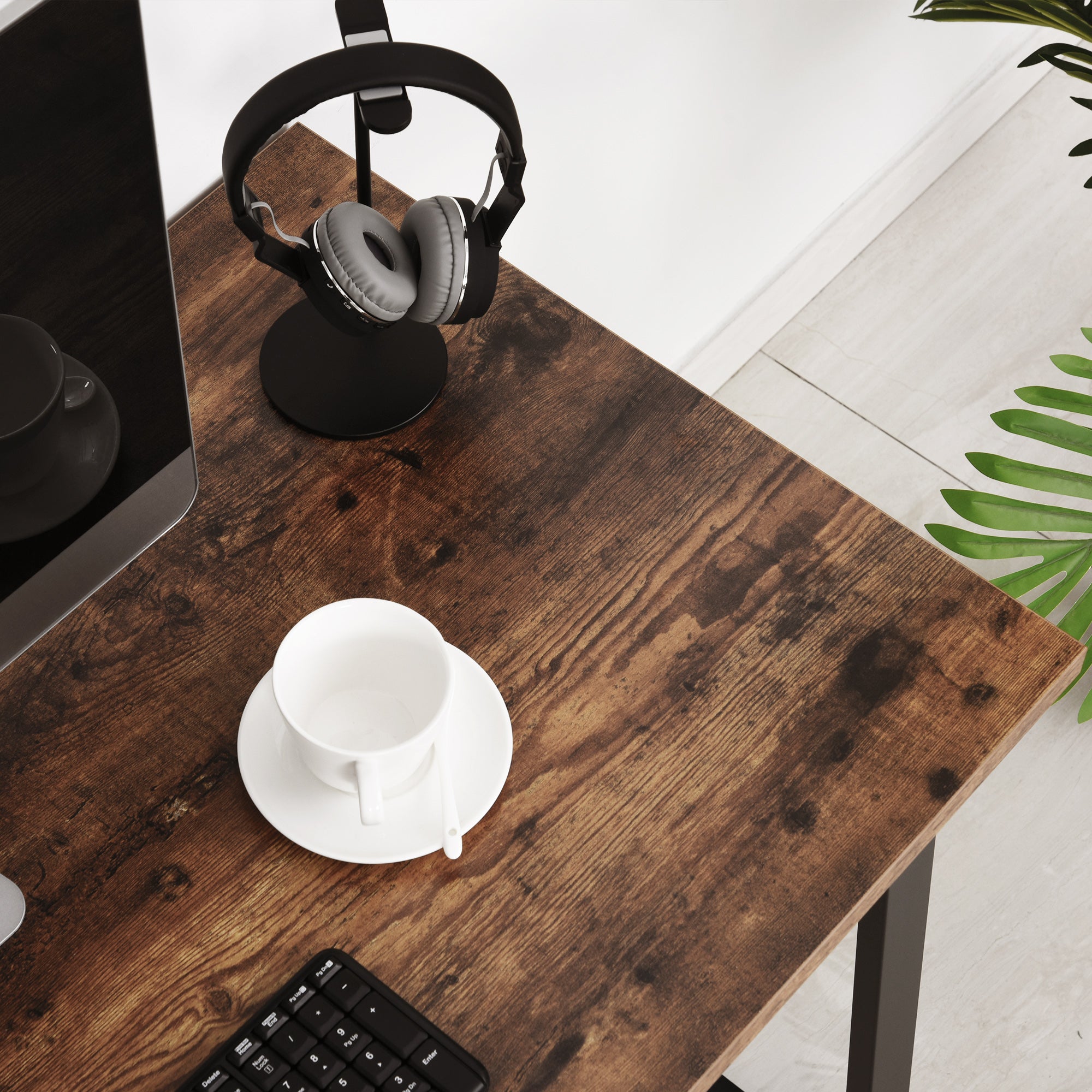 HOMCOM Computer Desk, Small Home Office Desk, Industrial Study Workstation with Metal Frame, 115 x 58 x 74.5cm, Rustic Brown and Black - North Peak Garden Furniture