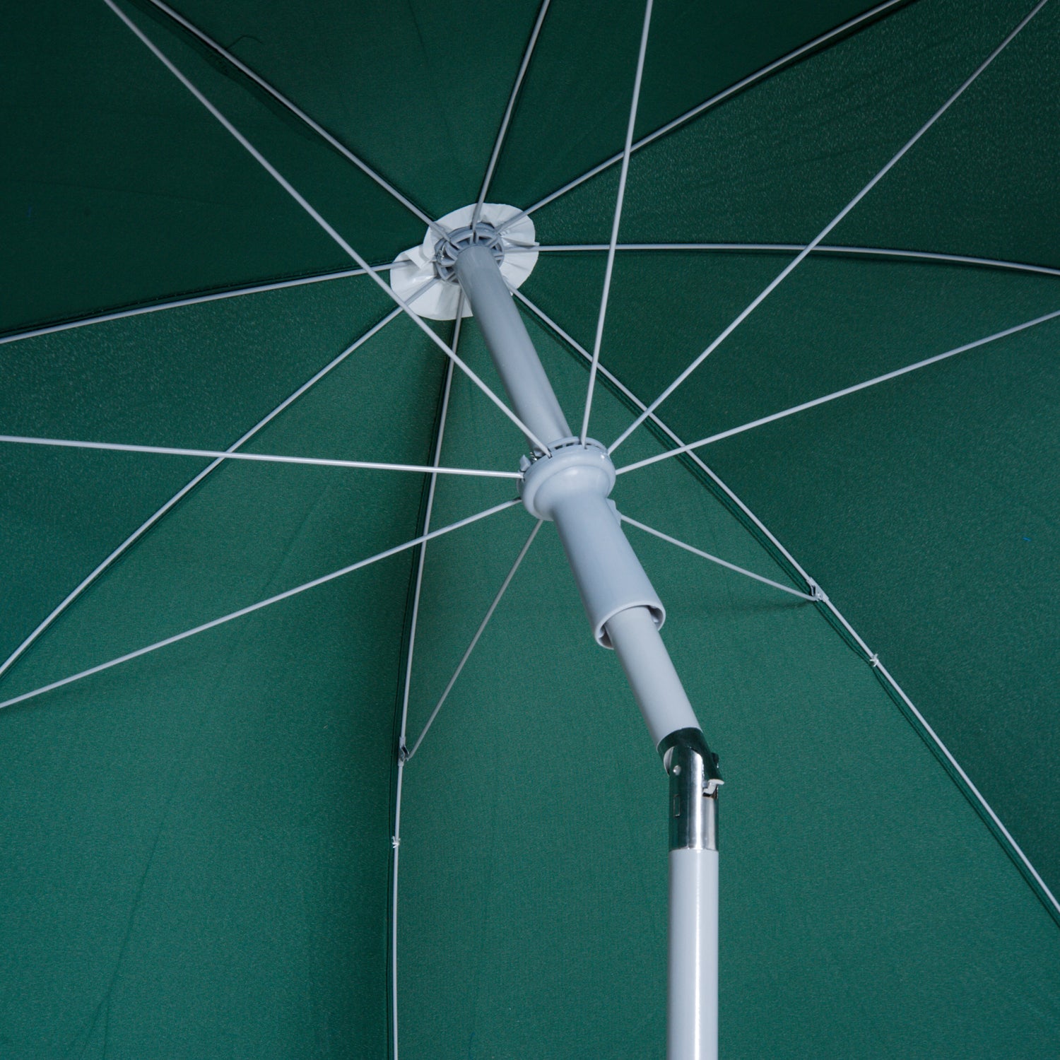 Outsunny 2.2m Beach Umbrella, Portable Parasol with Tilting Function, Outdoor Sunshade Shelter with 8 Ribs, Green - North Peak Garden Furniture